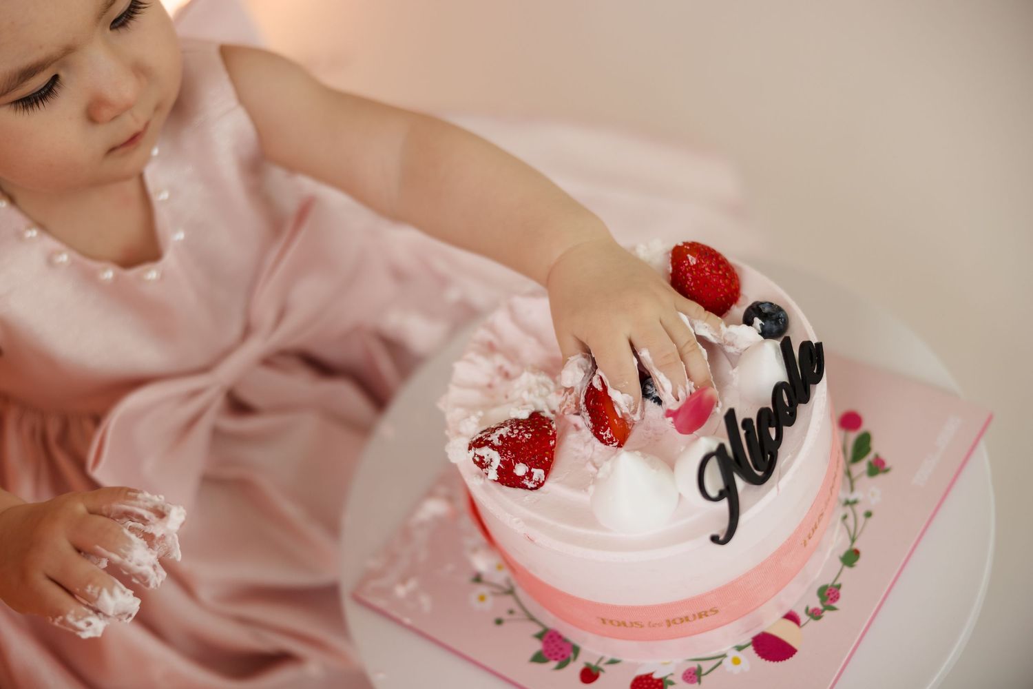 San Diego Cake Smash Studio Photoshoot