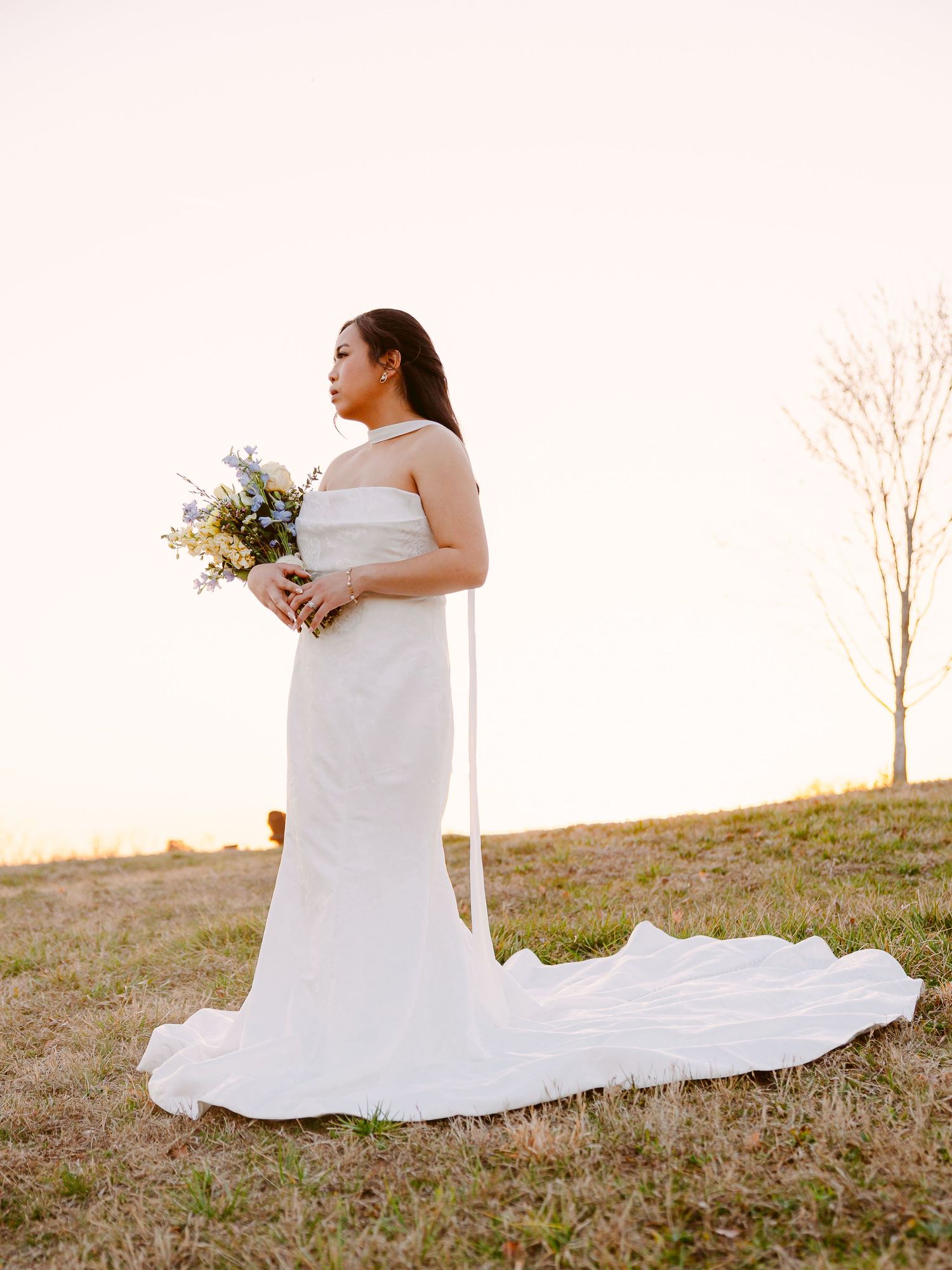 Kalli Hicks is a photographer based in Asheville, North Carolina, who tells wedding and elopement stories in the Southeastern US and Ireland