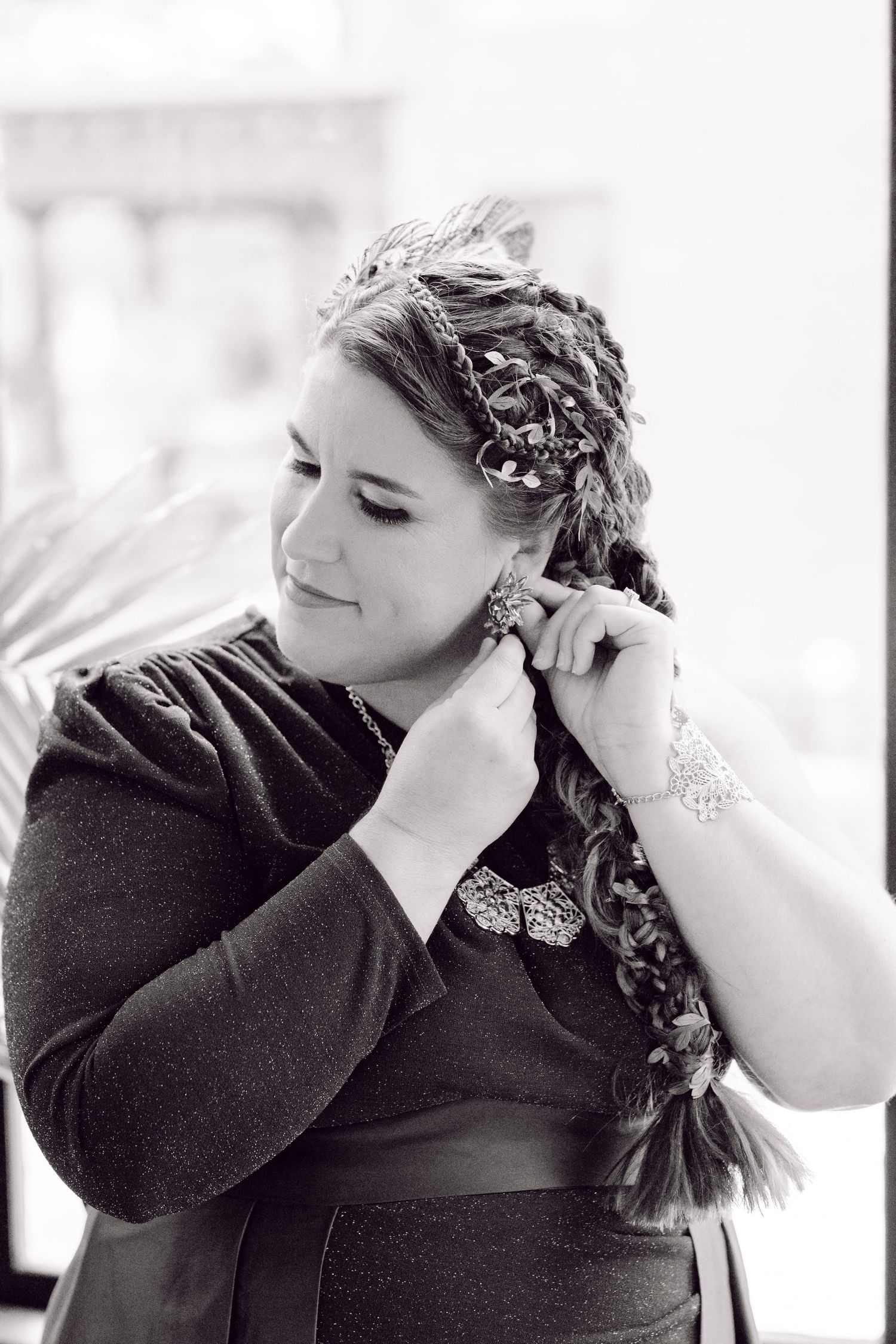 Explore a fall wedding in Winston-Salem, NC. Wedding at  Summit Street Inns wedding and elopement stories in the Southeastern US and Ireland