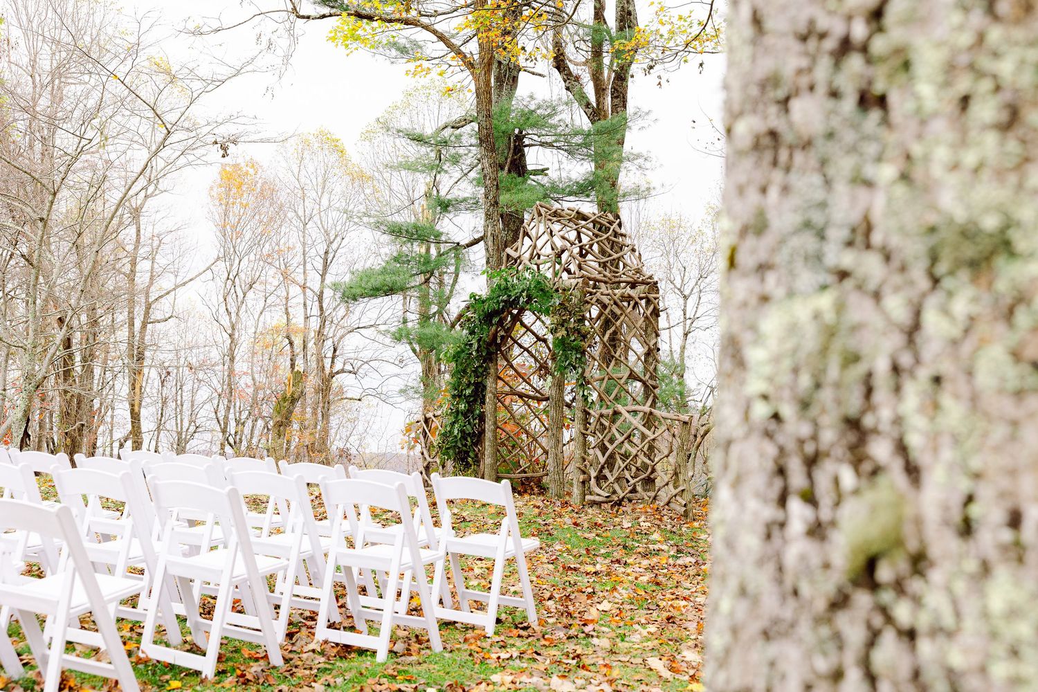 micro wedding photographer based in Asheville, North Carolina, who tells wedding and elopement stories in the Southeastern US and Ireland