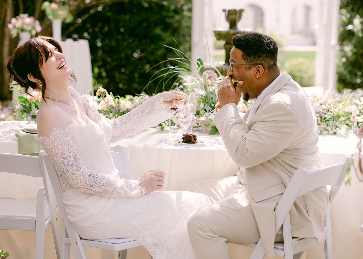 Kalli Hicks is a photographer based in Asheville, North Carolina, who tells wedding and elopement stories in the Southeastern US and Ireland