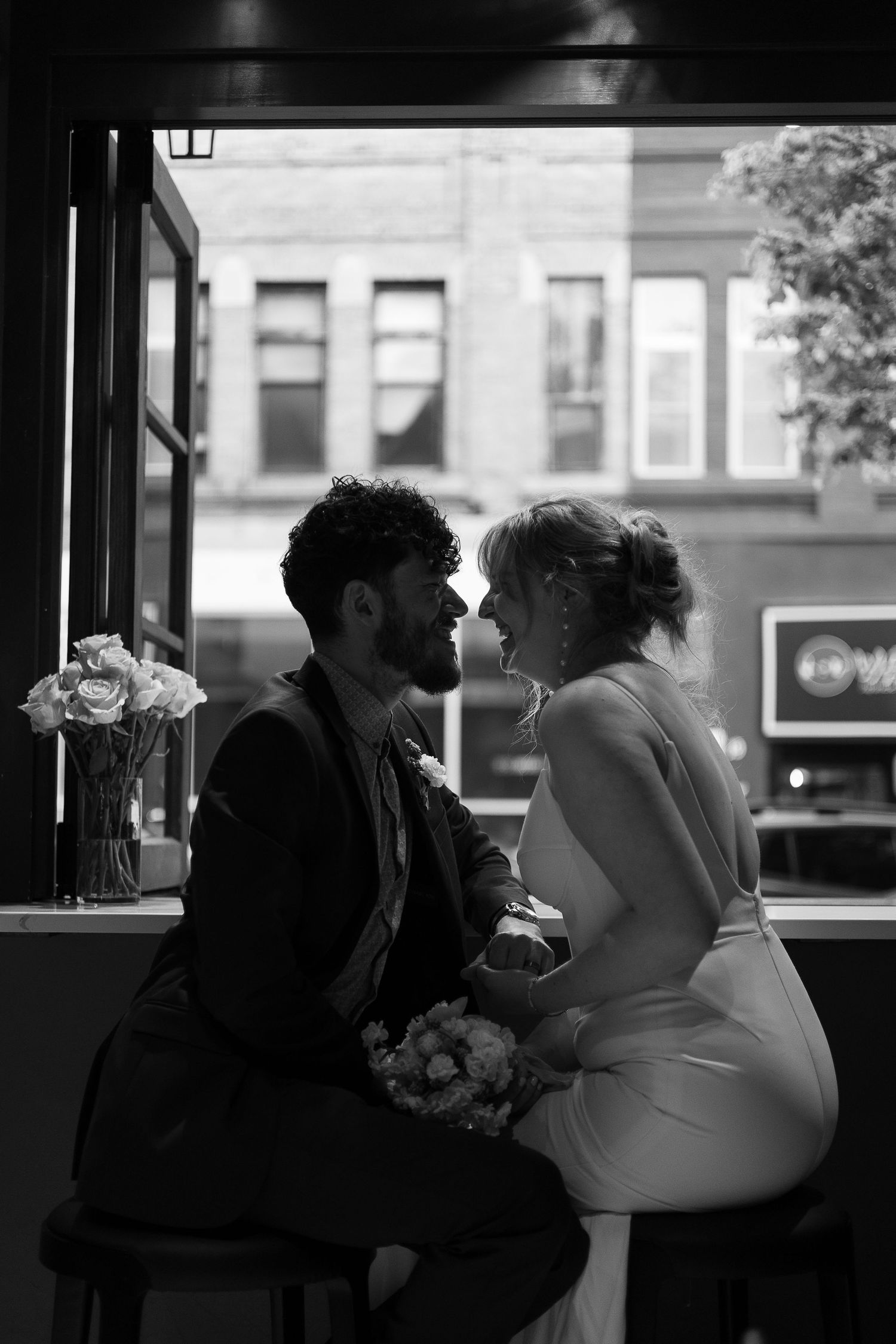 Explore these mountain micro wedding planning tips for 2026 couples in North Carolina, captured by Asheville elopement photographer fine art