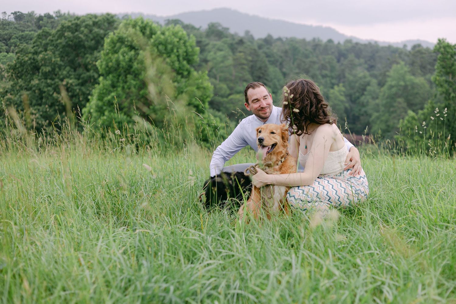 Kalli Hicks is a photographer based in Asheville, North Carolina, who tells wedding and elopement stories in the Southeastern US and Ireland