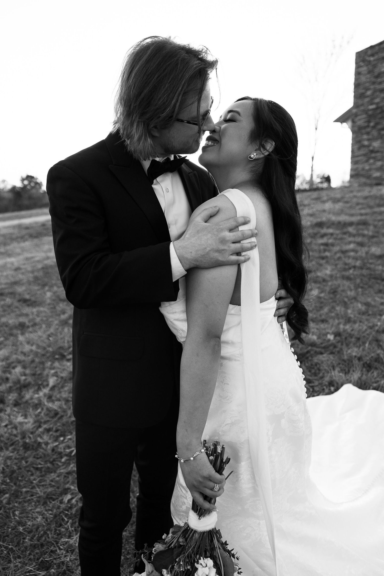 Kalli Hicks is a photographer based in Asheville, North Carolina, who tells wedding and elopement stories in the Southeastern US and Ireland