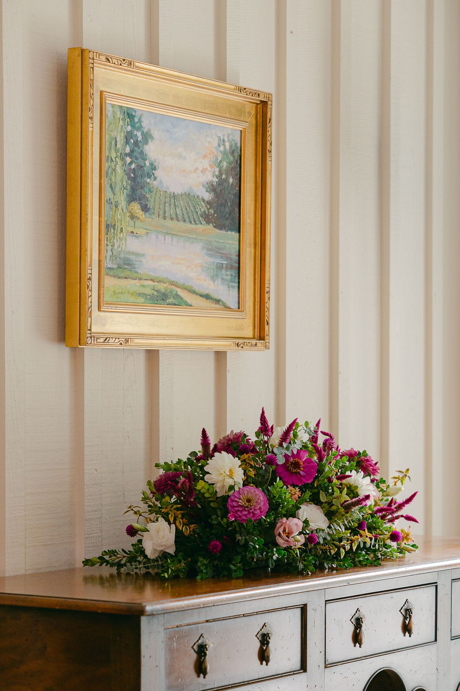 Explore this southeast luxury intimate wedding at Shelton Vineyards, Southeastern US elopement and intimate wedding photographer, florals