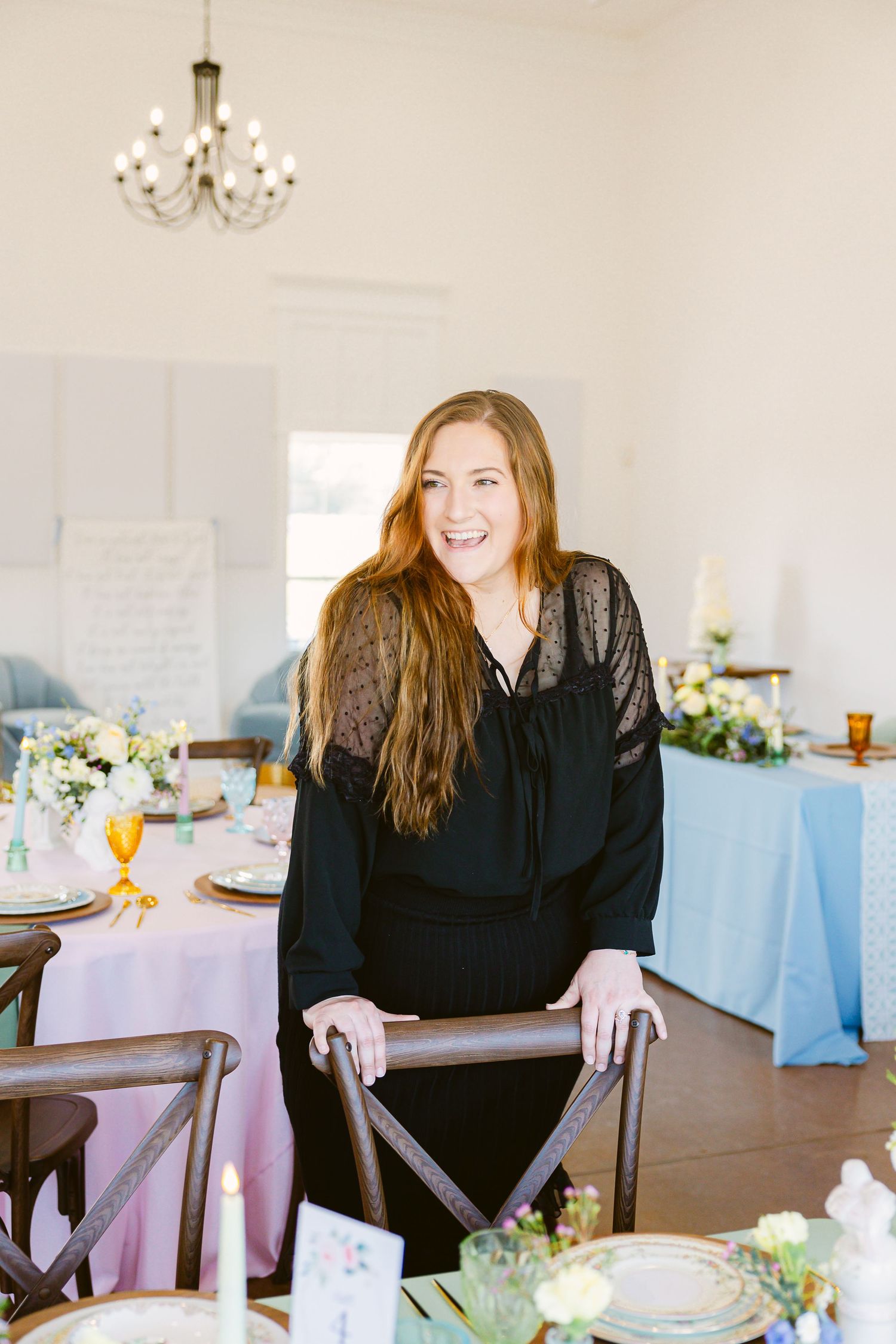 Explore this elegant Southern intimate wedding and elopement inspiration for couples getting married in the Southeast, luxury wedding photos