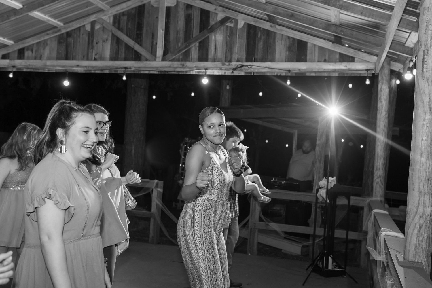 Circle B Lake Wedding Photographer Wilmer Alabama Grand Laurel Photography
