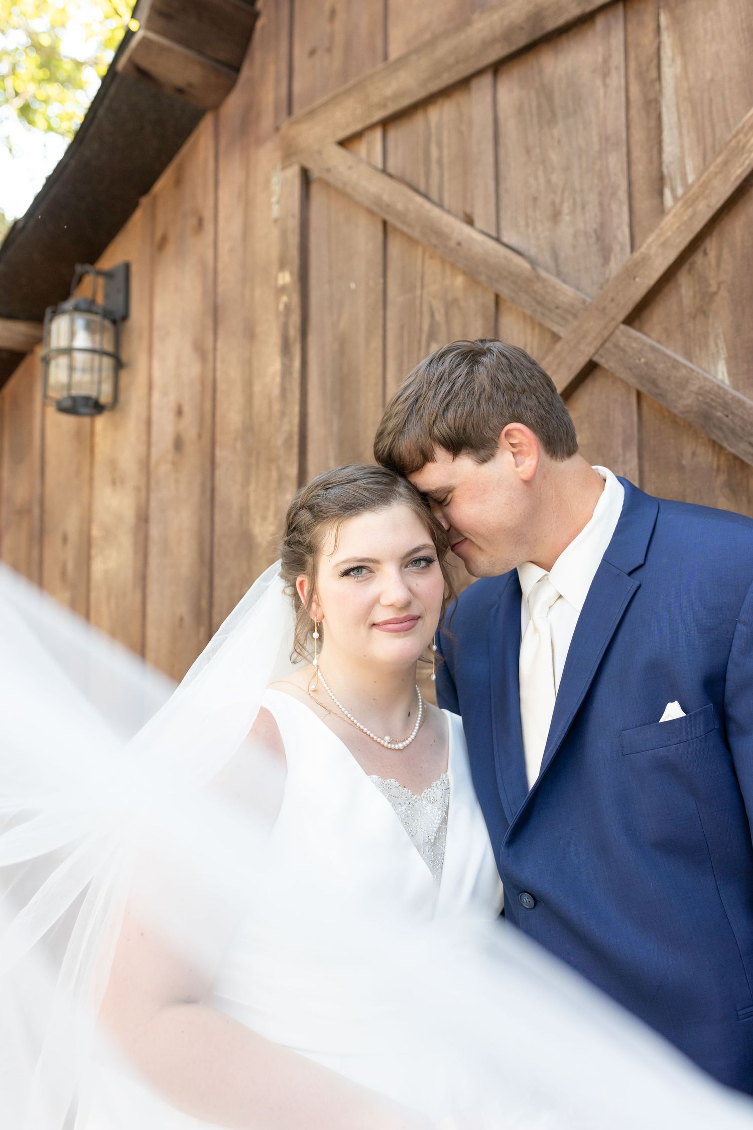 Circle B Lake Wedding Photographer Wilmer Alabama Grand Laurel Photography