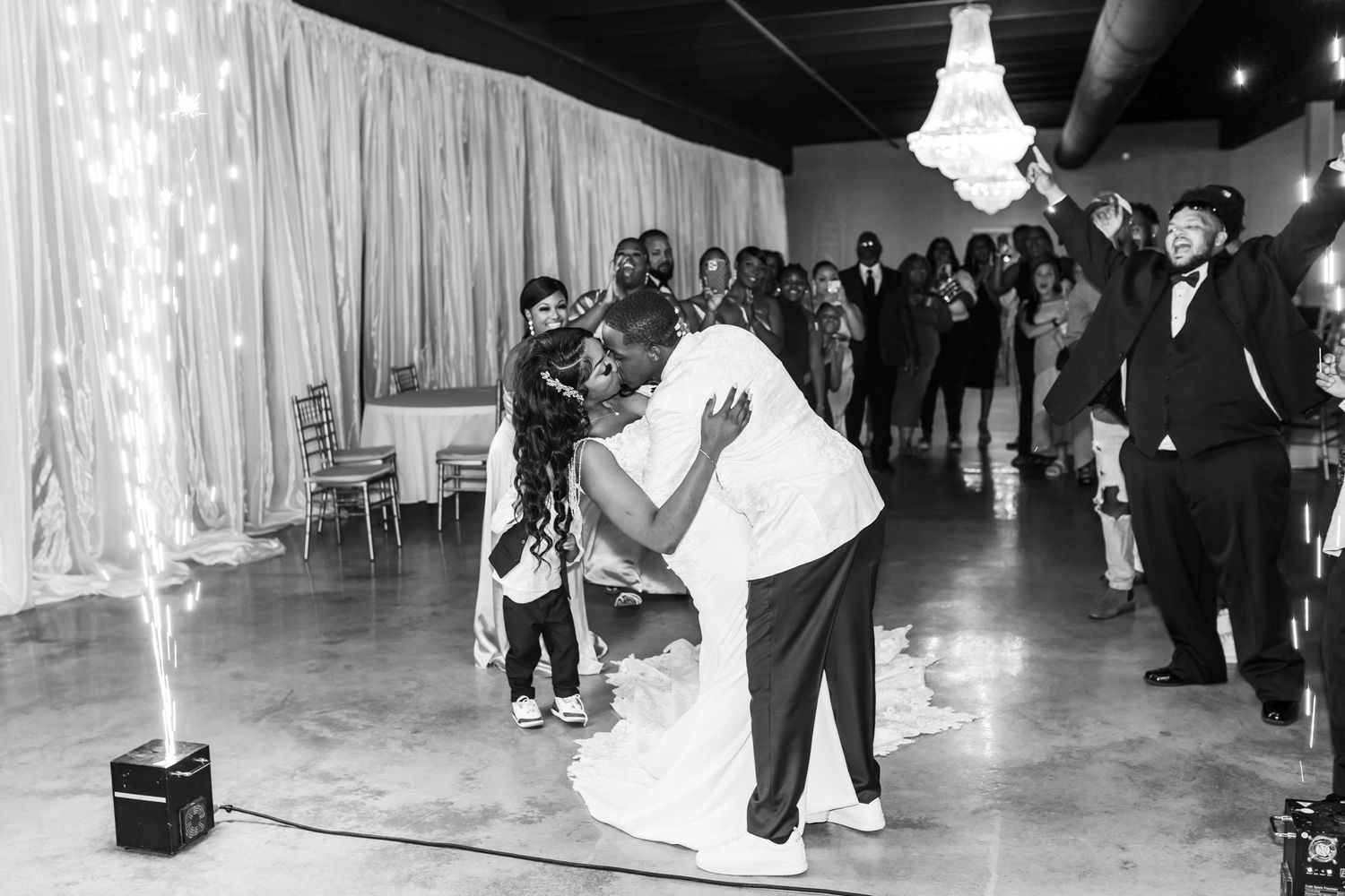 The Locale Wedding Mobile Alabama Wedding Photographer Grand Laurel Photography