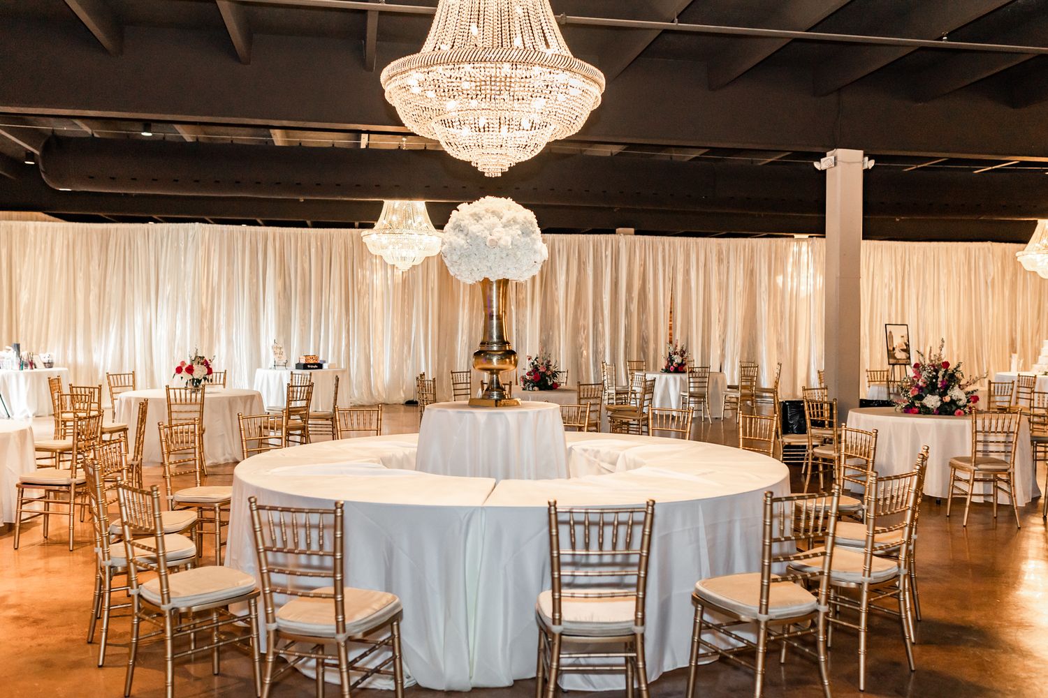 The Locale Wedding Mobile Alabama Wedding Photographer Grand Laurel Photography