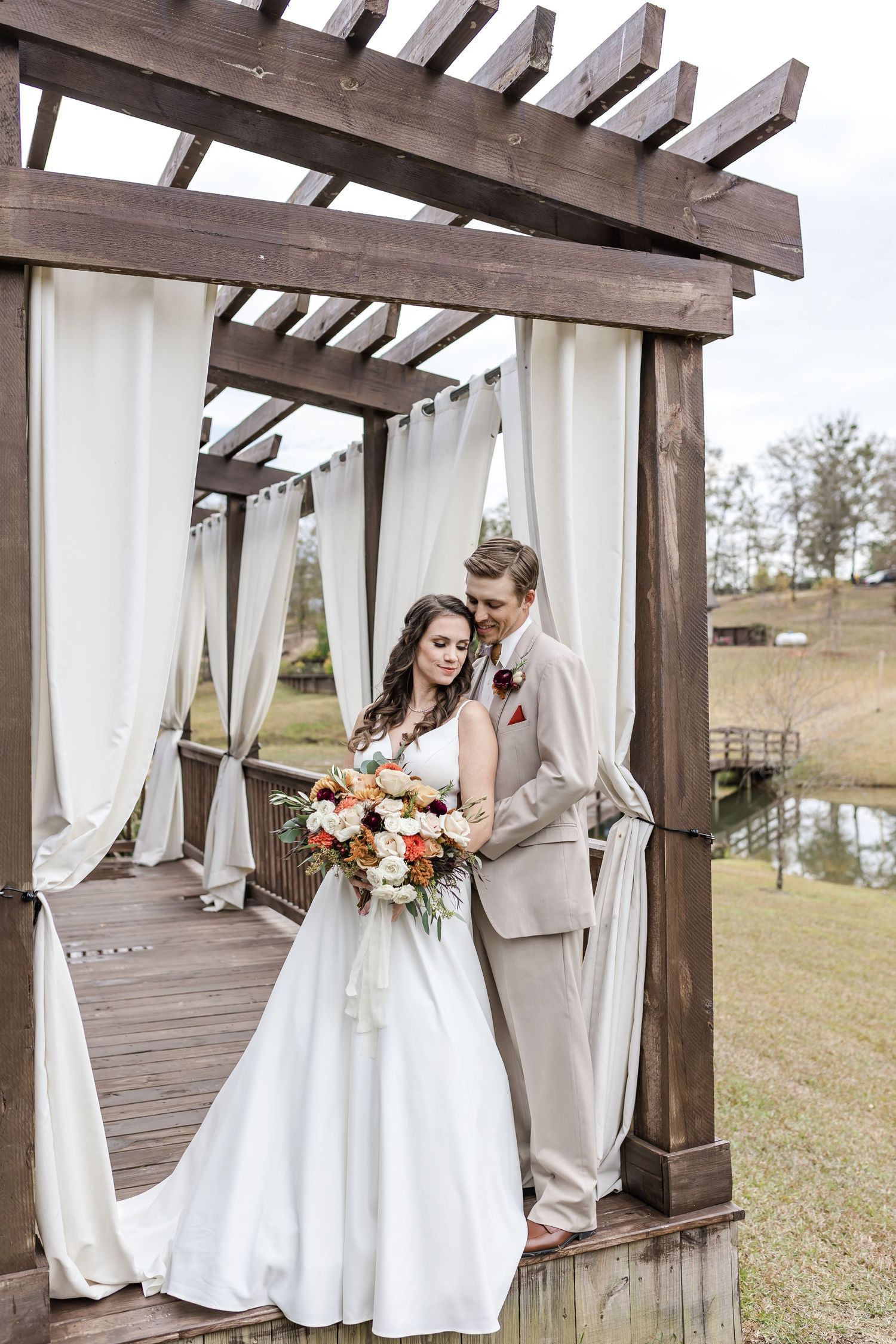 Izenstone Wedding in Spanish Fort Alabama Photographed by Grand Laurel Photography