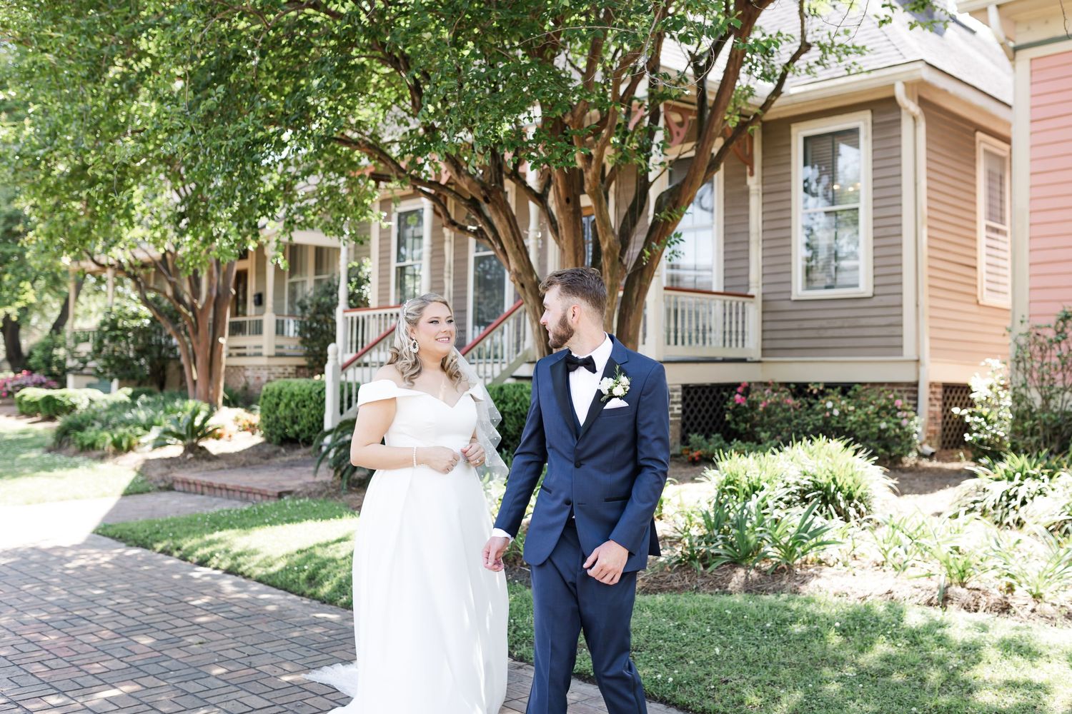 Downtown Mobile Wedding Mobile Alabama Grand Laurel Photography