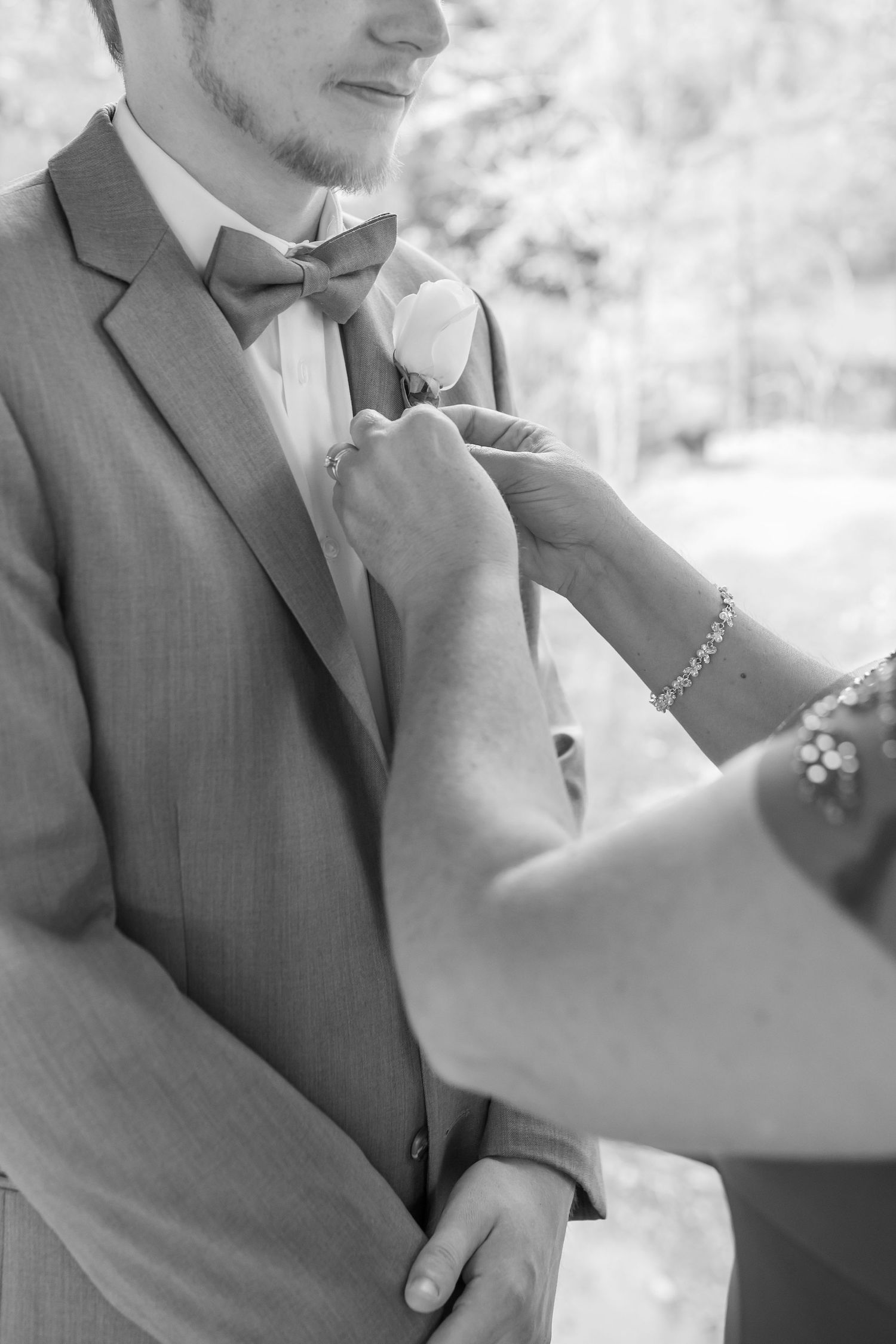 Bella Sera Gardens Alabama Groom Wedding Photographer