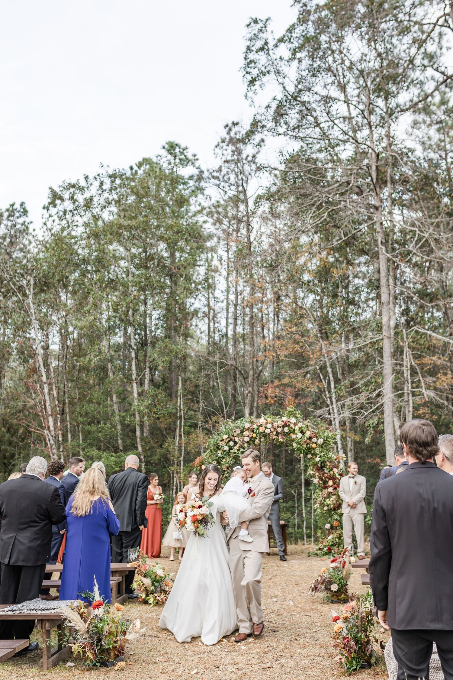 Izenstone Wedding in Spanish Fort Alabama Photographed by Grand Laurel Photography