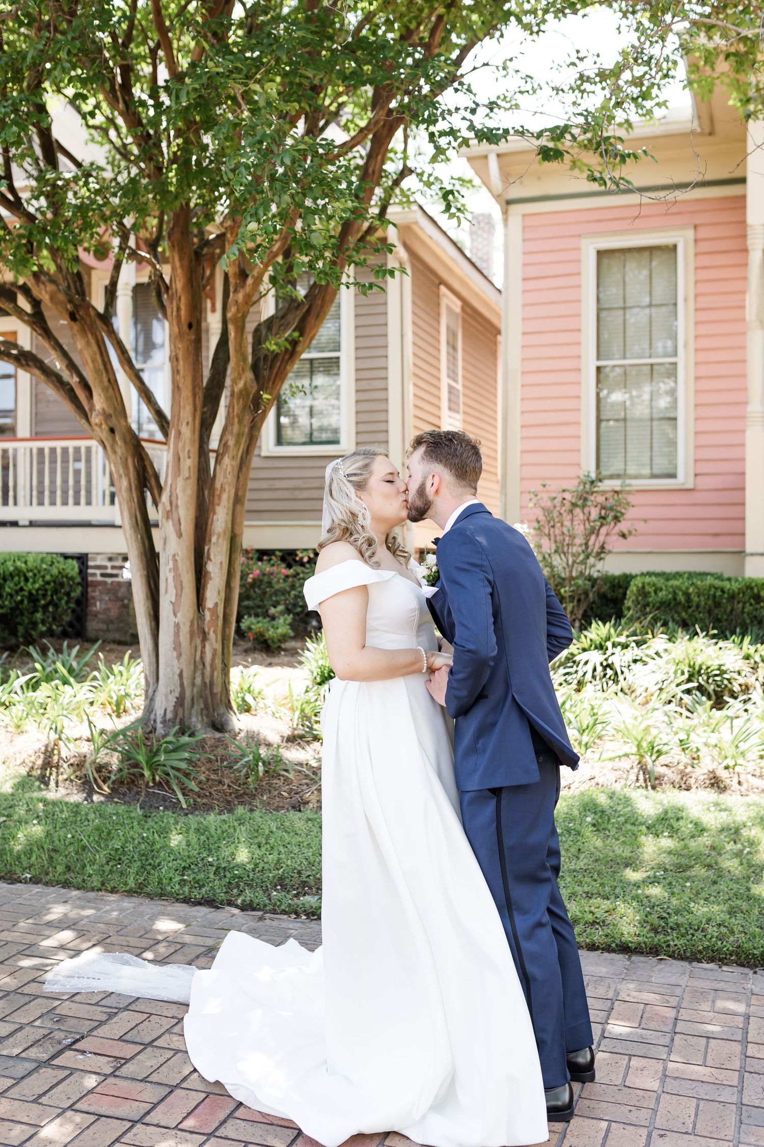 Downtown Mobile Wedding Mobile Alabama Grand Laurel Photography
