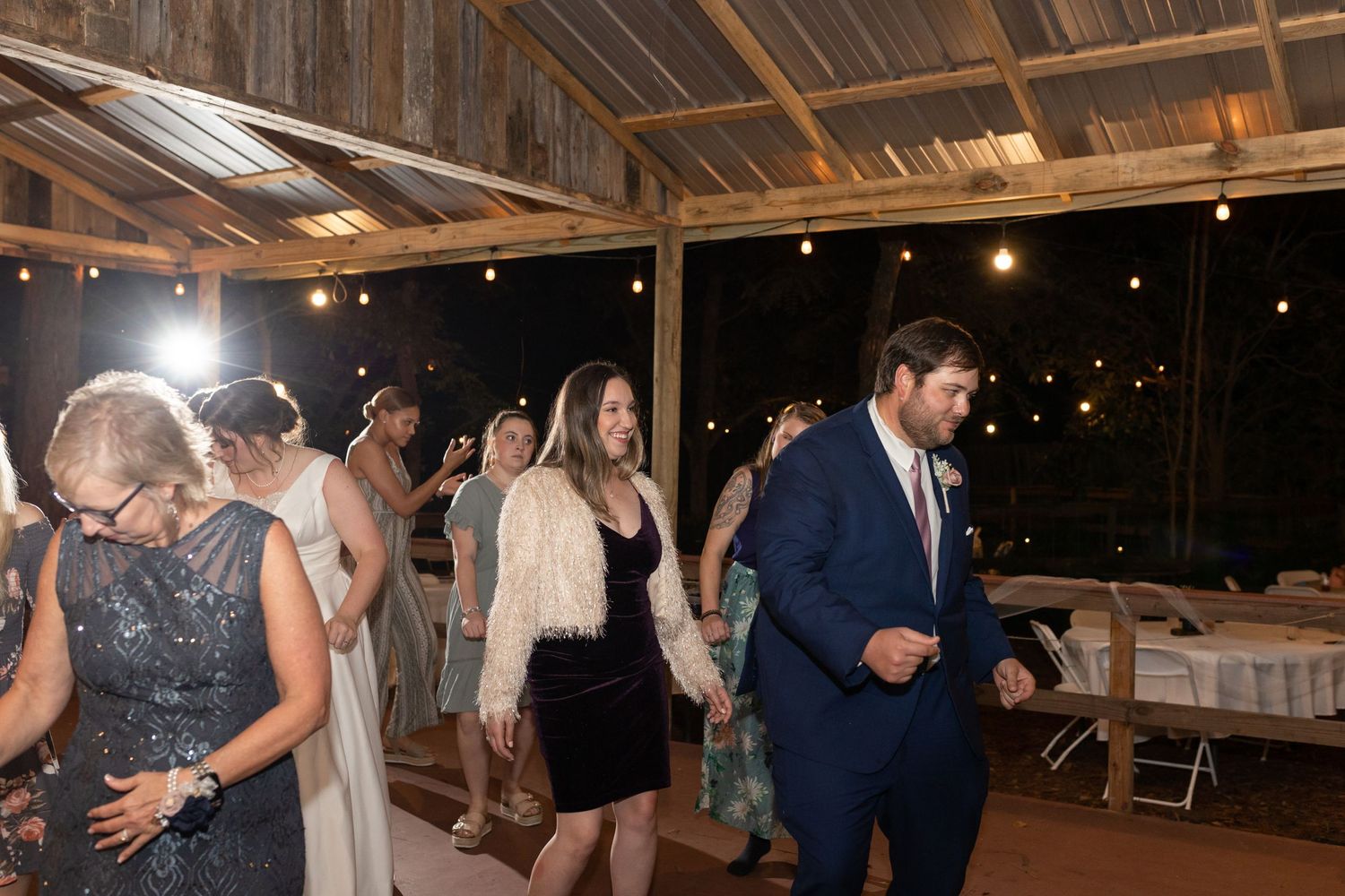 Circle B Lake Wedding Photographer Wilmer Alabama Grand Laurel Photography