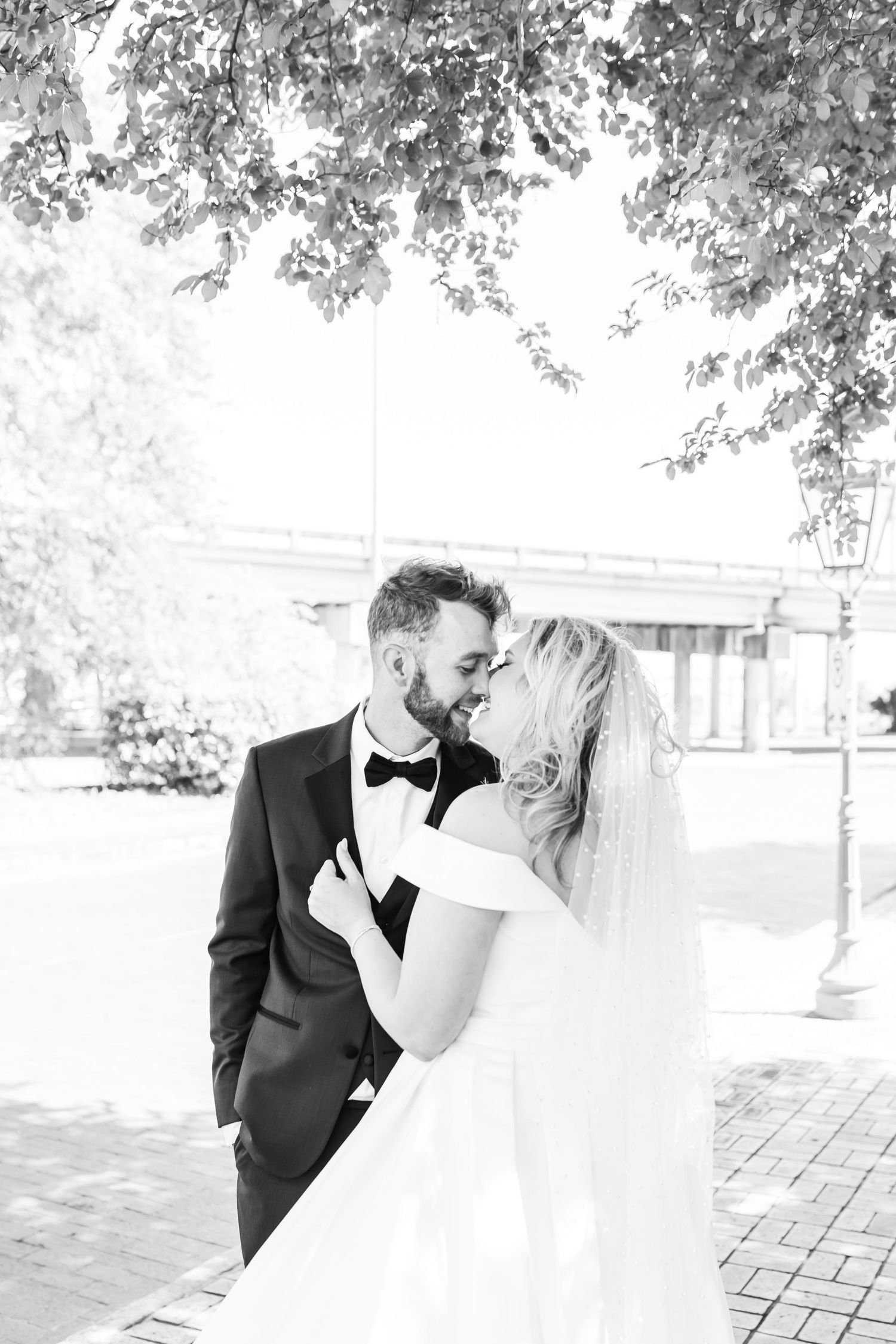 Downtown Mobile Wedding Mobile Alabama Grand Laurel Photography