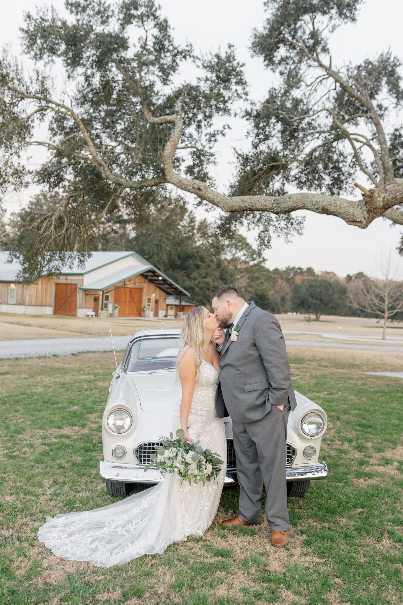 Alabama Wedding Photographer, Wedding at The Orchard at Hayes Farm, Theodore, AL