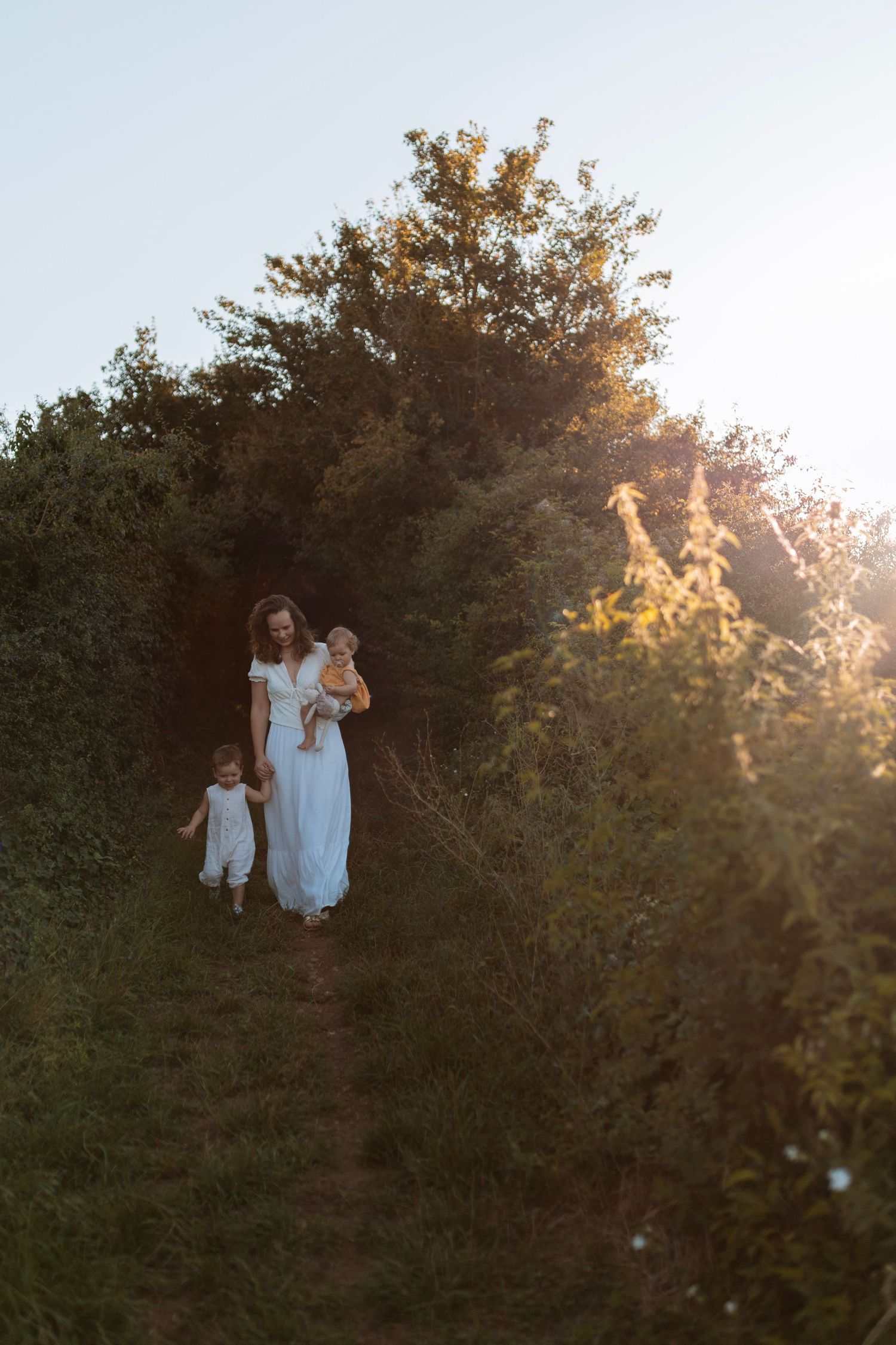 Mini séance famille dans les vignes du Beaujolais