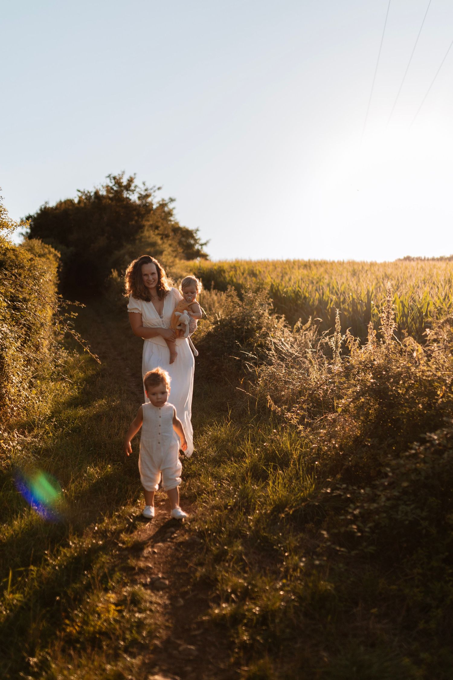 Mini séance famille dans les vignes du Beaujolais