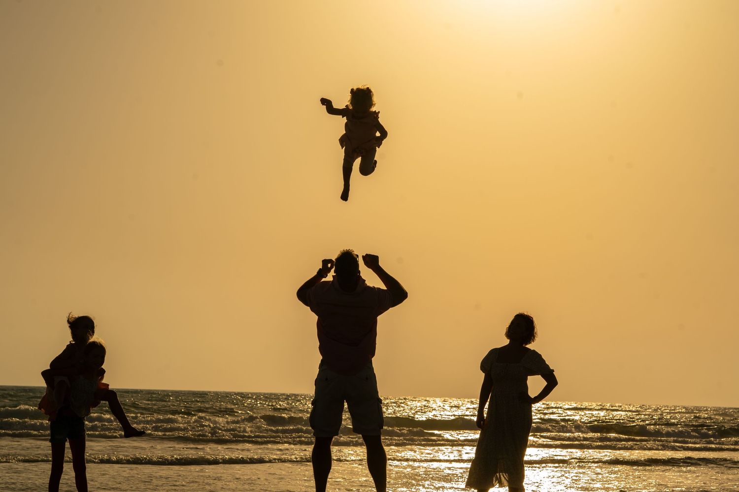 Outdoor Family Beach Photos