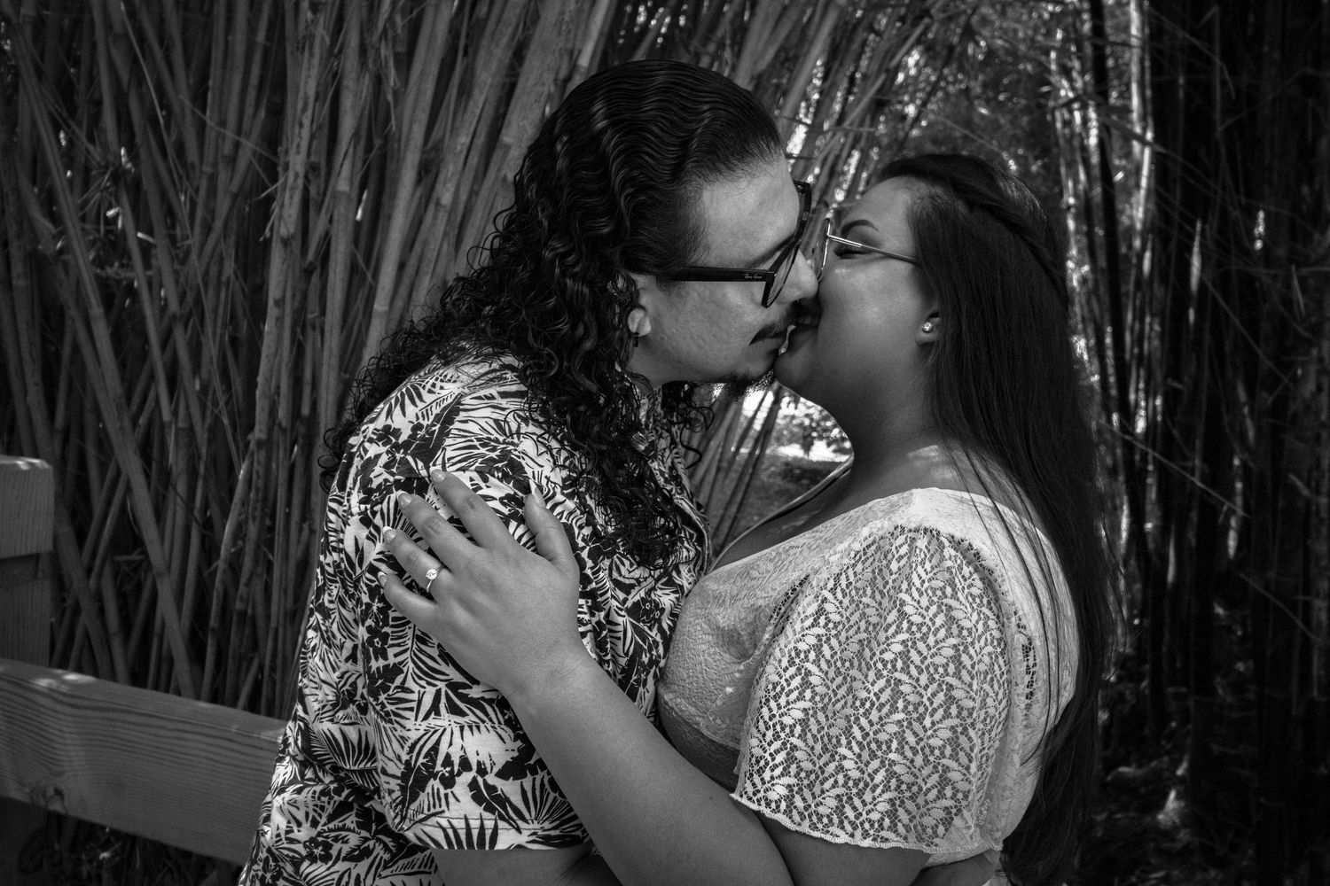 Engagement sessions in SoCal that feel like you—fun, laid-back, and full of love. Let’s tell your story through photos.