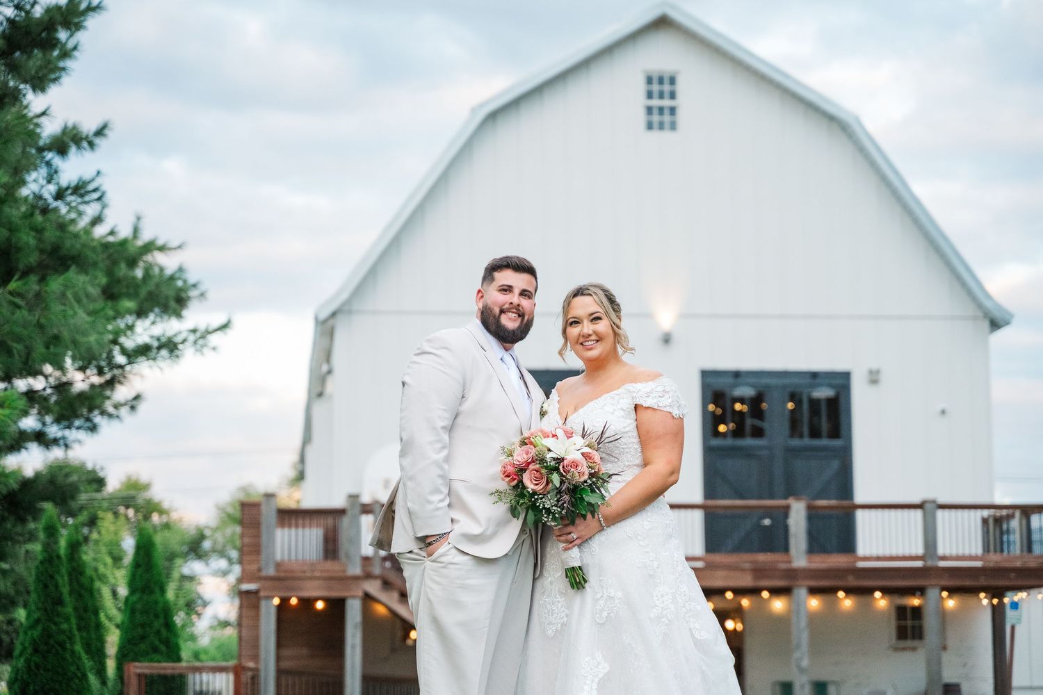 Huntley IL Barn Wedding