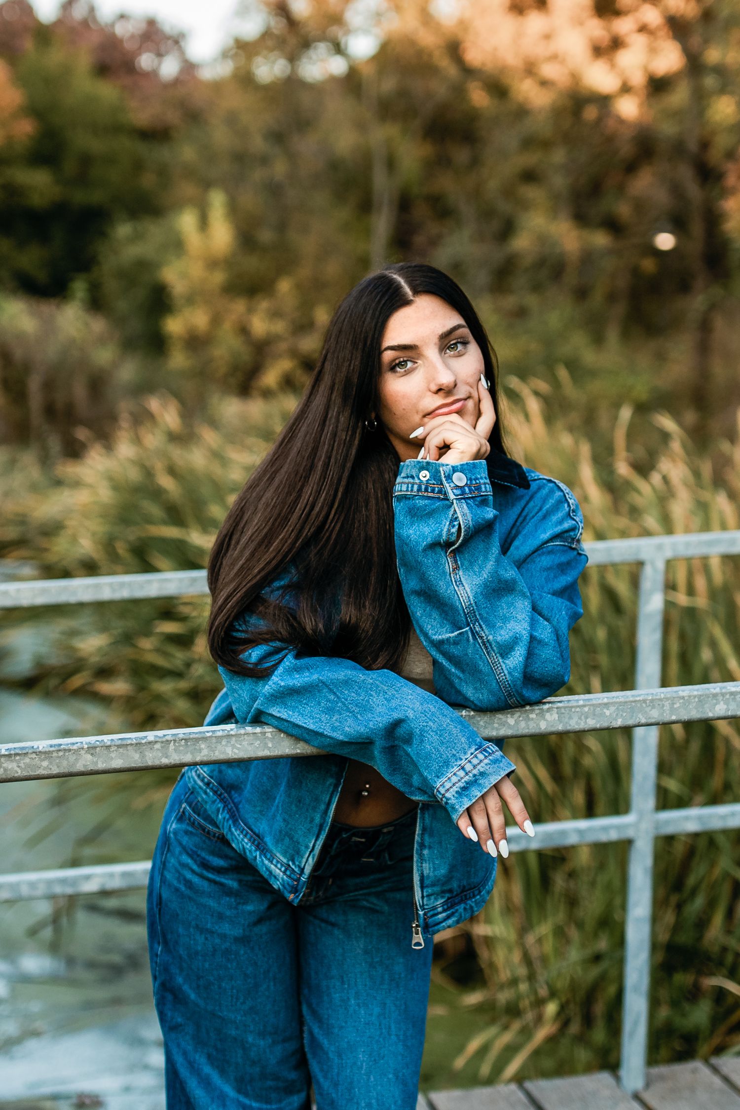 Bold girls senior photography in Des Moines Iowa