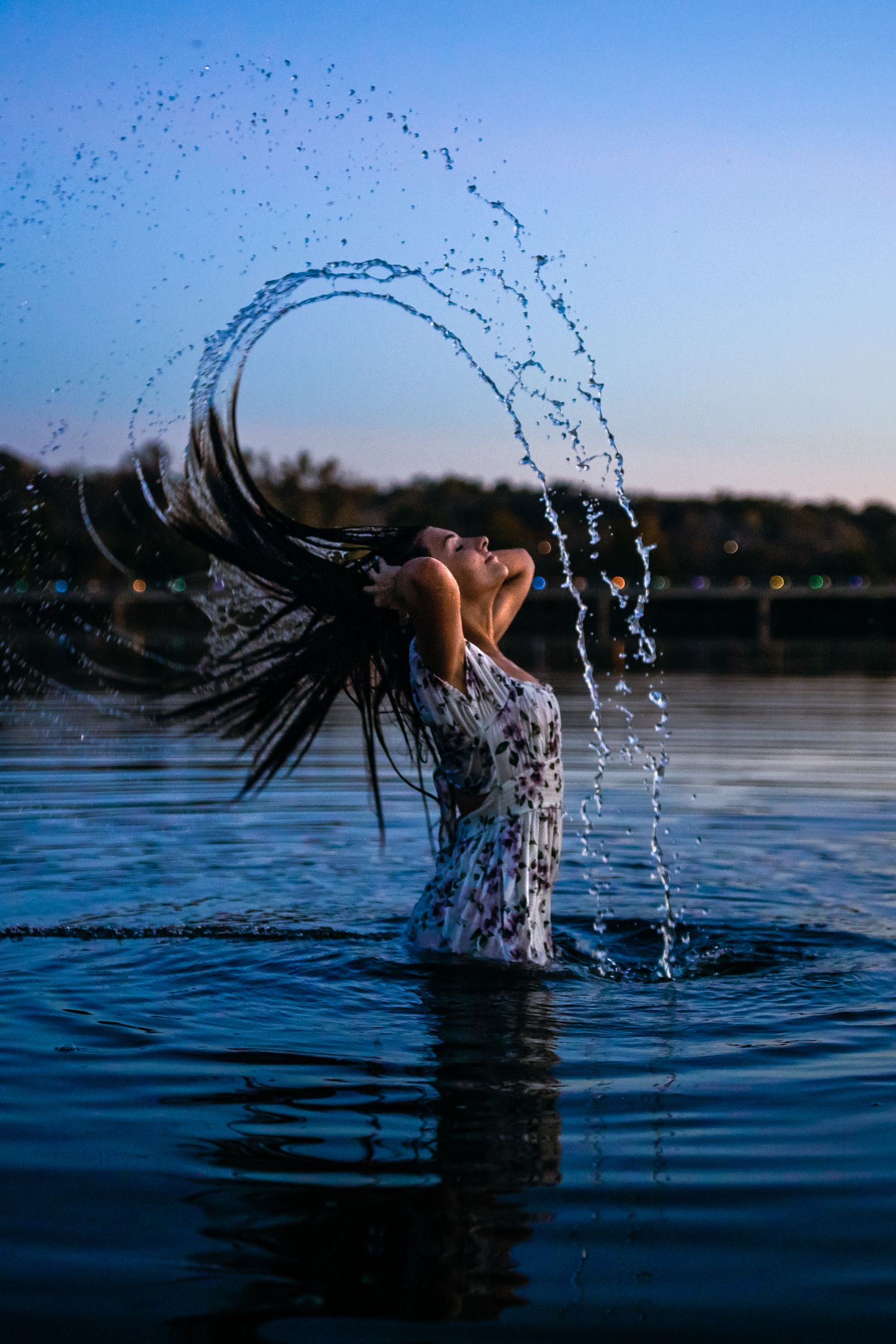 Bold girls senior photography in Des Moines Iowa
