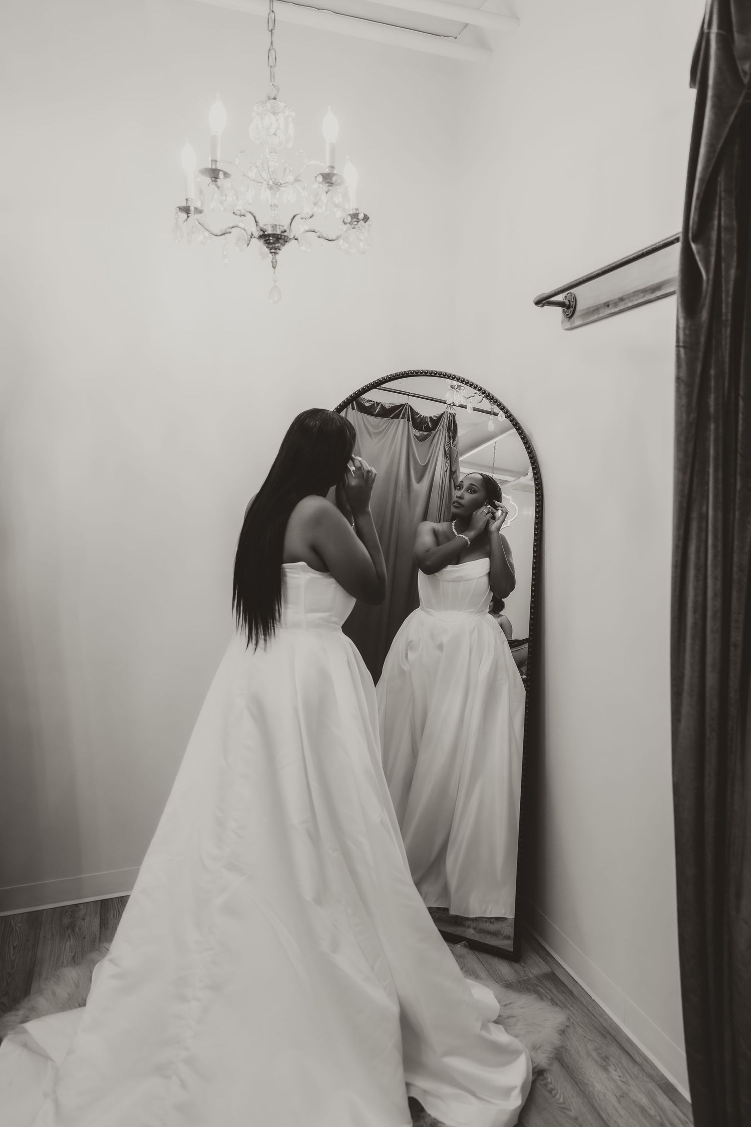 Bride's getting ready moments captured by illinois wedding photographer