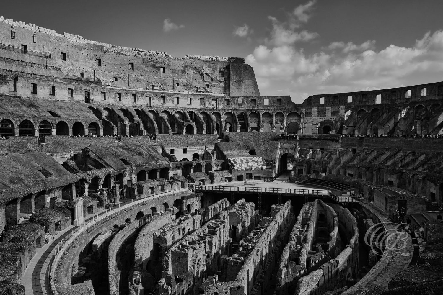 Italy – Colosseum in summer - Rome – black and white photo of the ancient amphitheater exterior, by Eduardo Bartoli