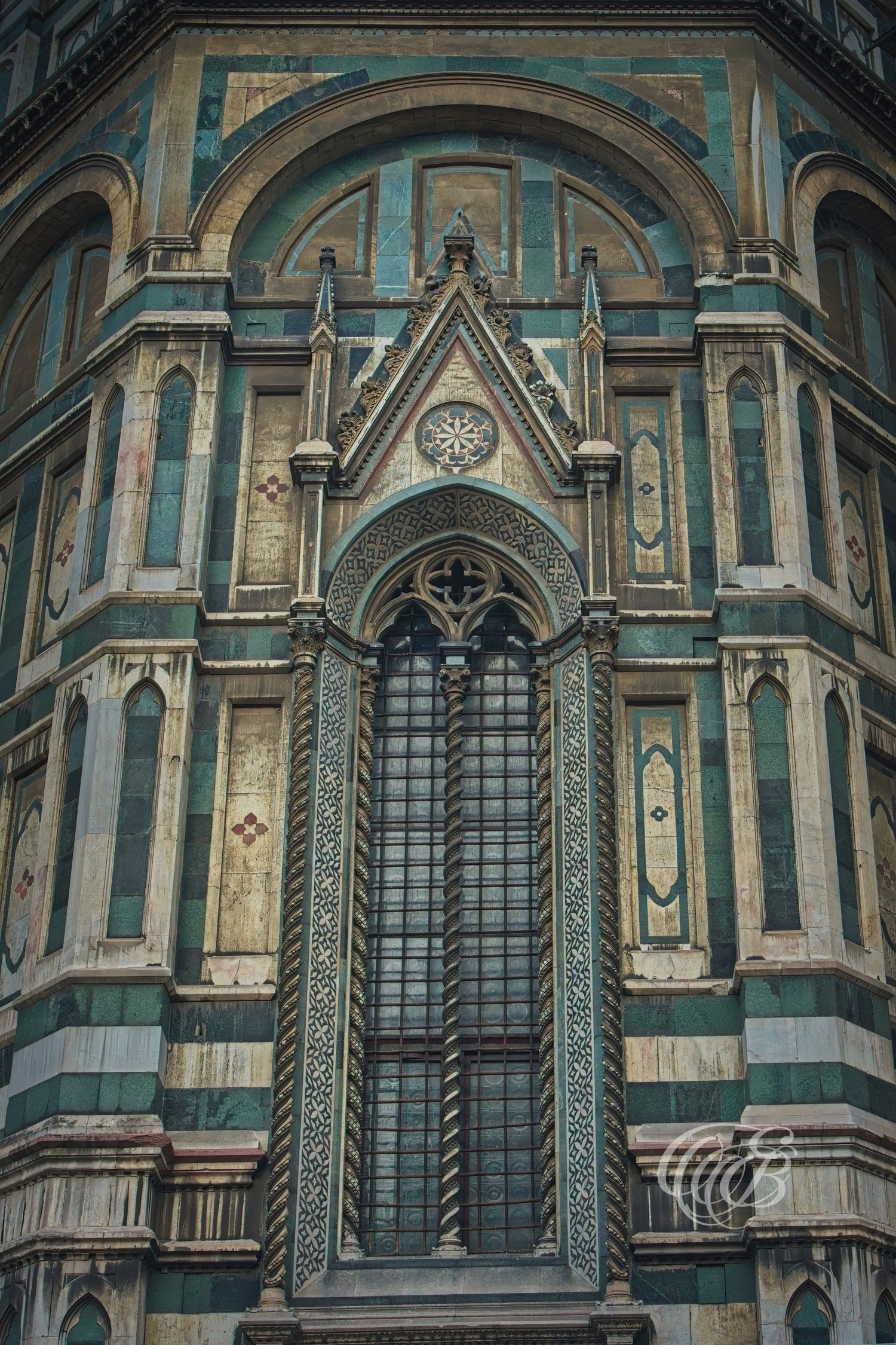 Italy – Santa Maria del Fiore - Florence – view of the cathedral marble façade in Piazza del Duomo, photo by Eduardo Bartoli