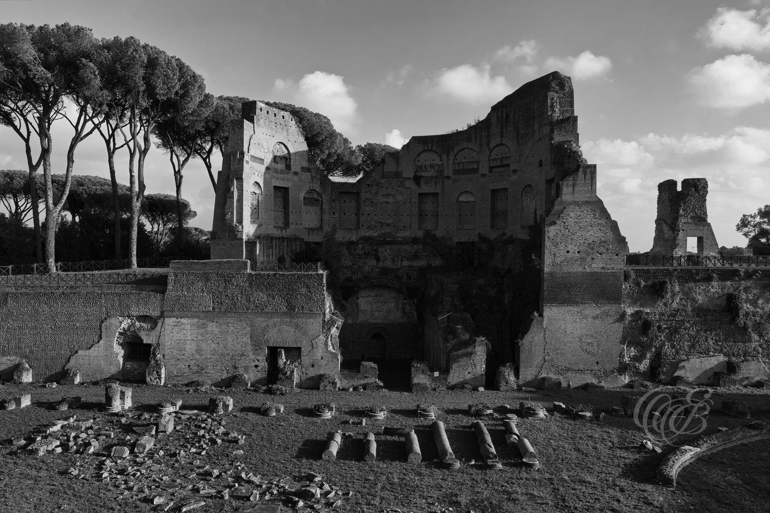 Italy – Palatine Hill at sunset - Rome – black and white photograph of ancient imperial ruins above the Roman Forum, by Eduardo Bartoli