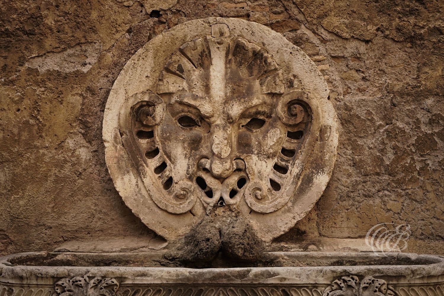 Italy – Palazzo Mattei courtyard with statue of Jupiter - Rome – historic Renaissance palace courtyard, photograph by Eduardo Bartoli