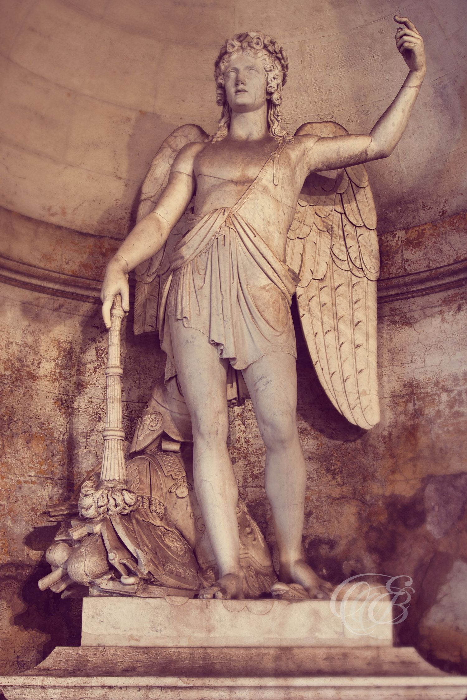 Italy – angel statue on Pincian Hill - Rome – sculpture overlooking Piazza del Popolo and the city, photo by Eduardo Bartoli