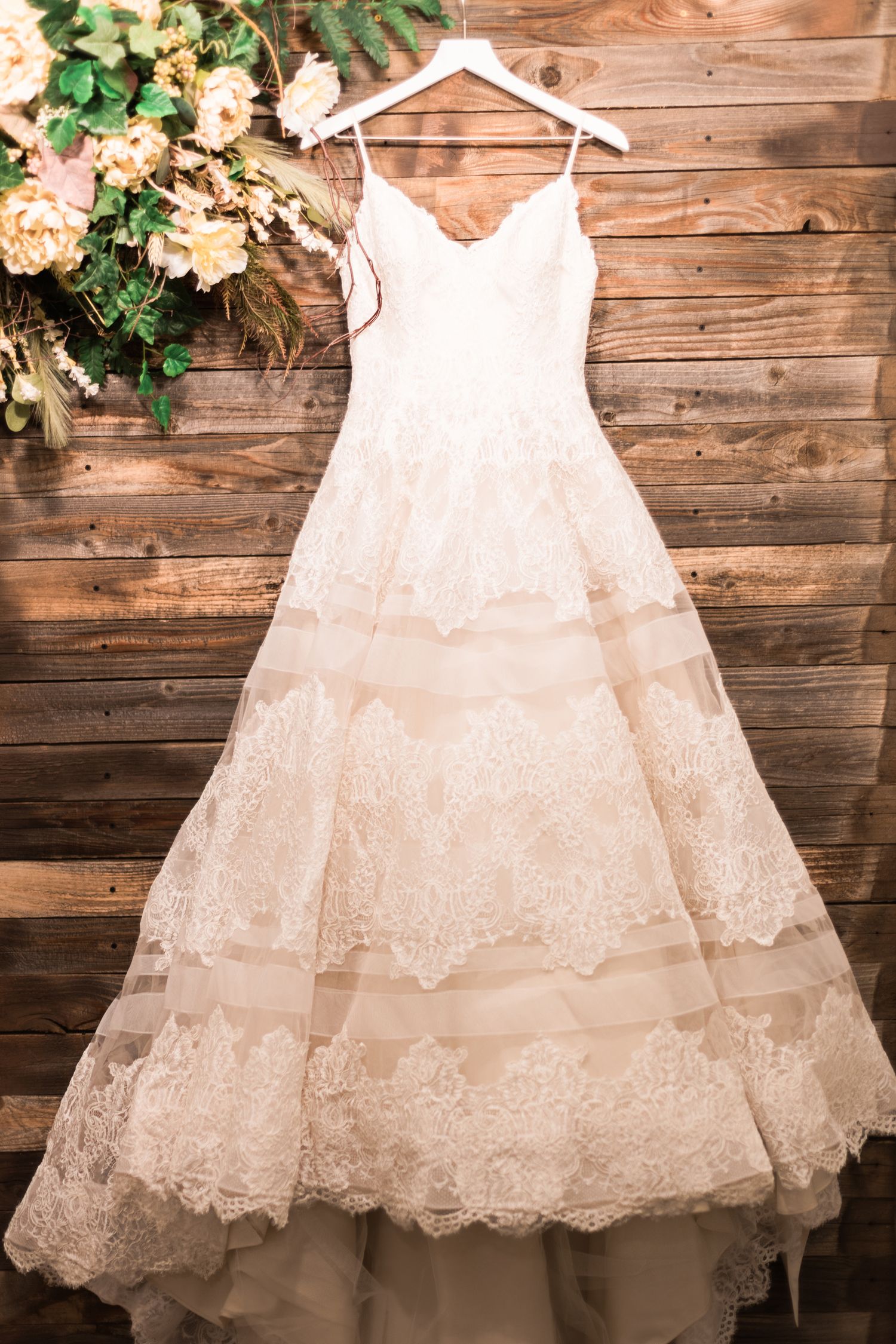 Must Have Dress hanging in Bridal Suite, true to life style, Stillwater Ranch Venue, photography  Angelice Caballer