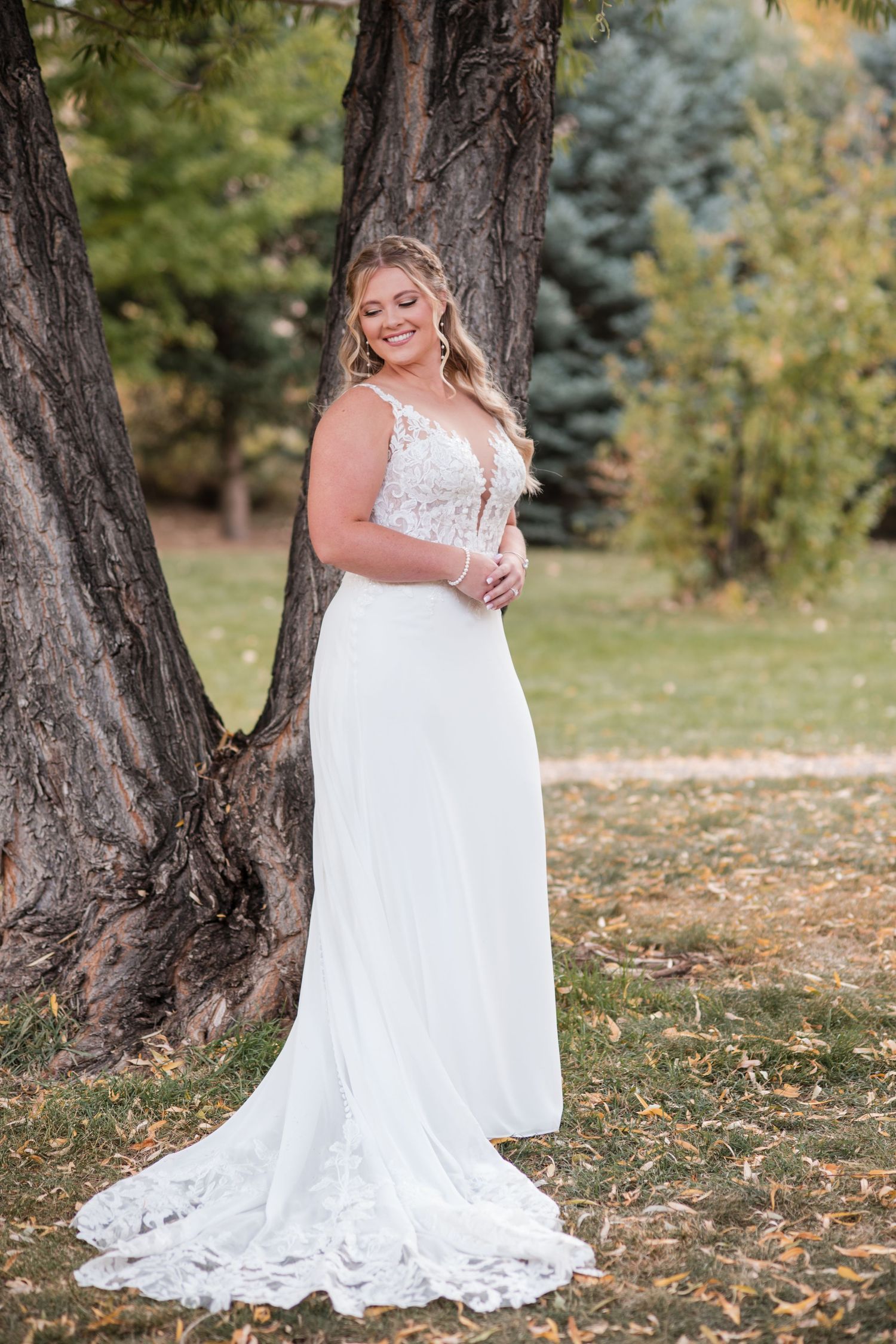 Bridal portrait taken during an October wedding at Ellis Ranch in Colorado.