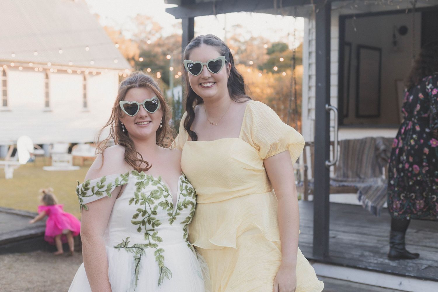 Country Esk wedding reception at Holy Red Deer Estate by Ipswich and Toowoomba wedding photographer.