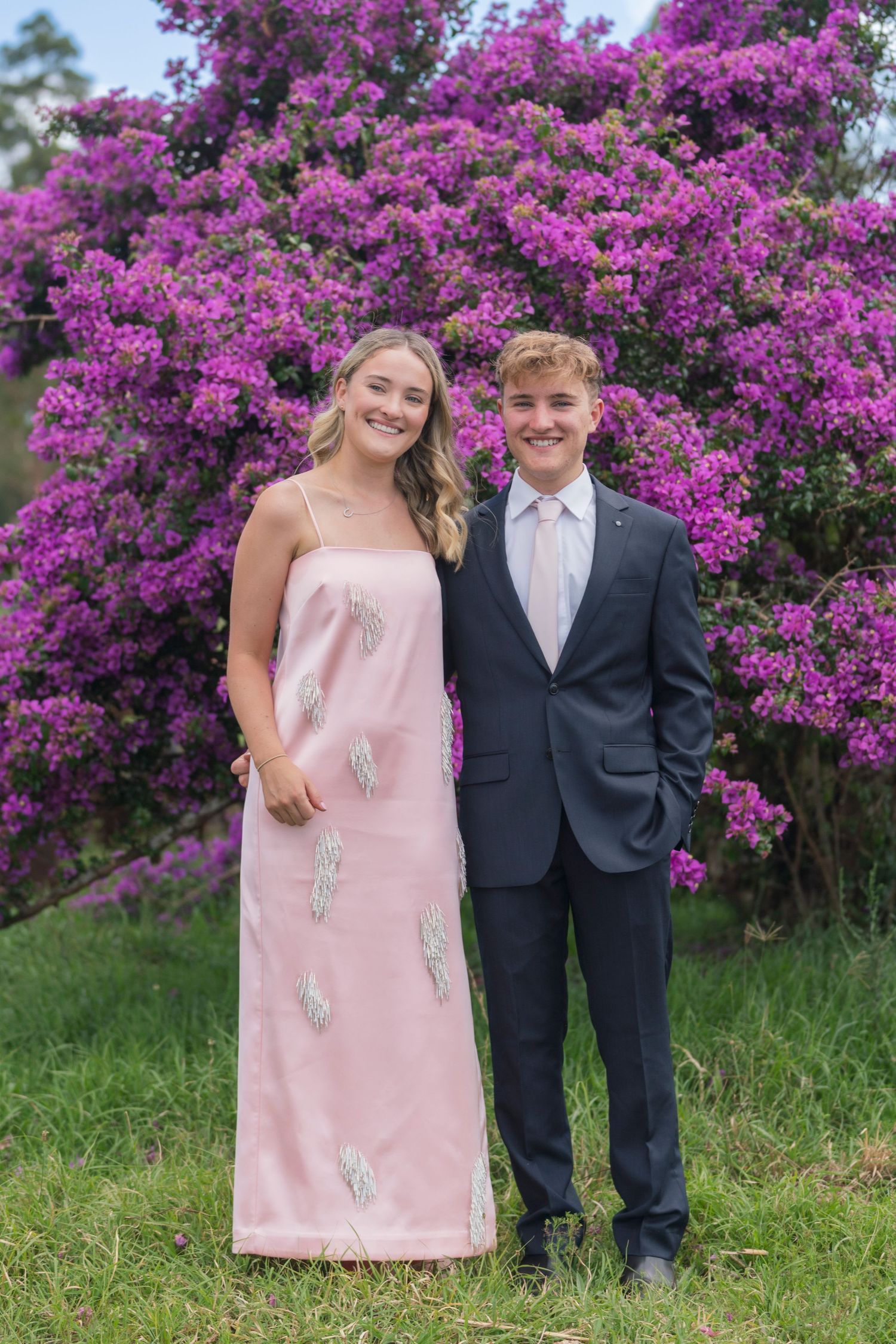 Vibrant formal photos pre-formal portraits in Toowoomba from Shae Imagery Lockyer Valley Ipswich photographer