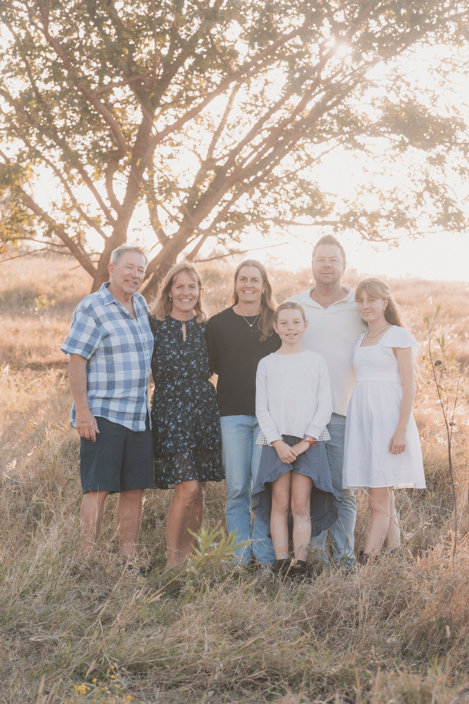 Golden hour family photography by Lockyer Valley family photographer available in Ipswich, Toowoomba and south-east Queensland