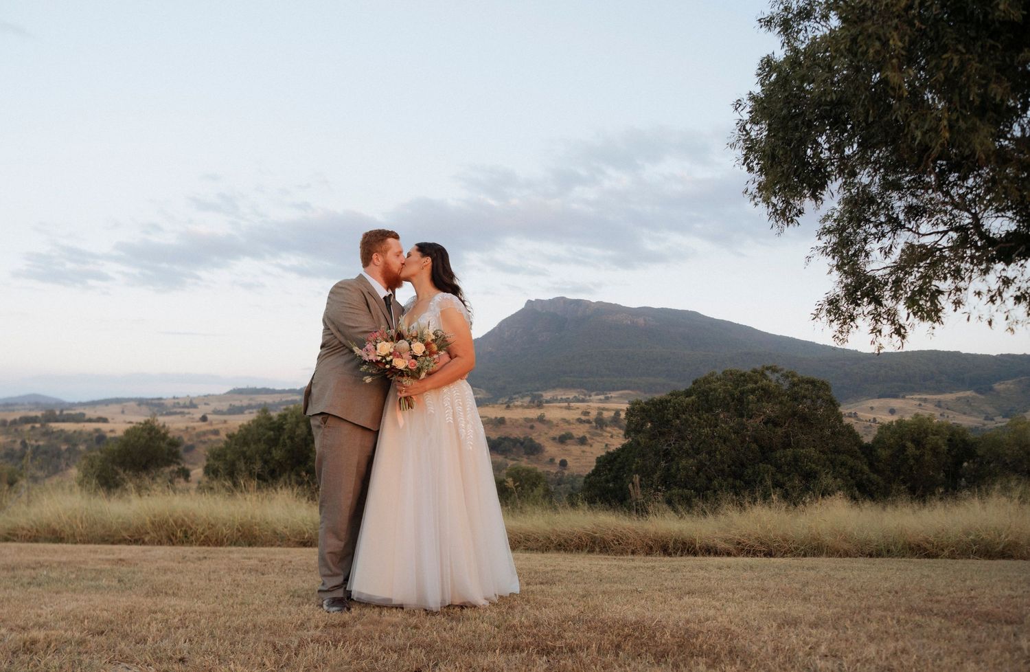 Maroon Hill Estate Budget Photographer. Wedding and elopement photography for Lockyer Valley, Scenic Rim, Ipswich Toowoomba, Brisbane