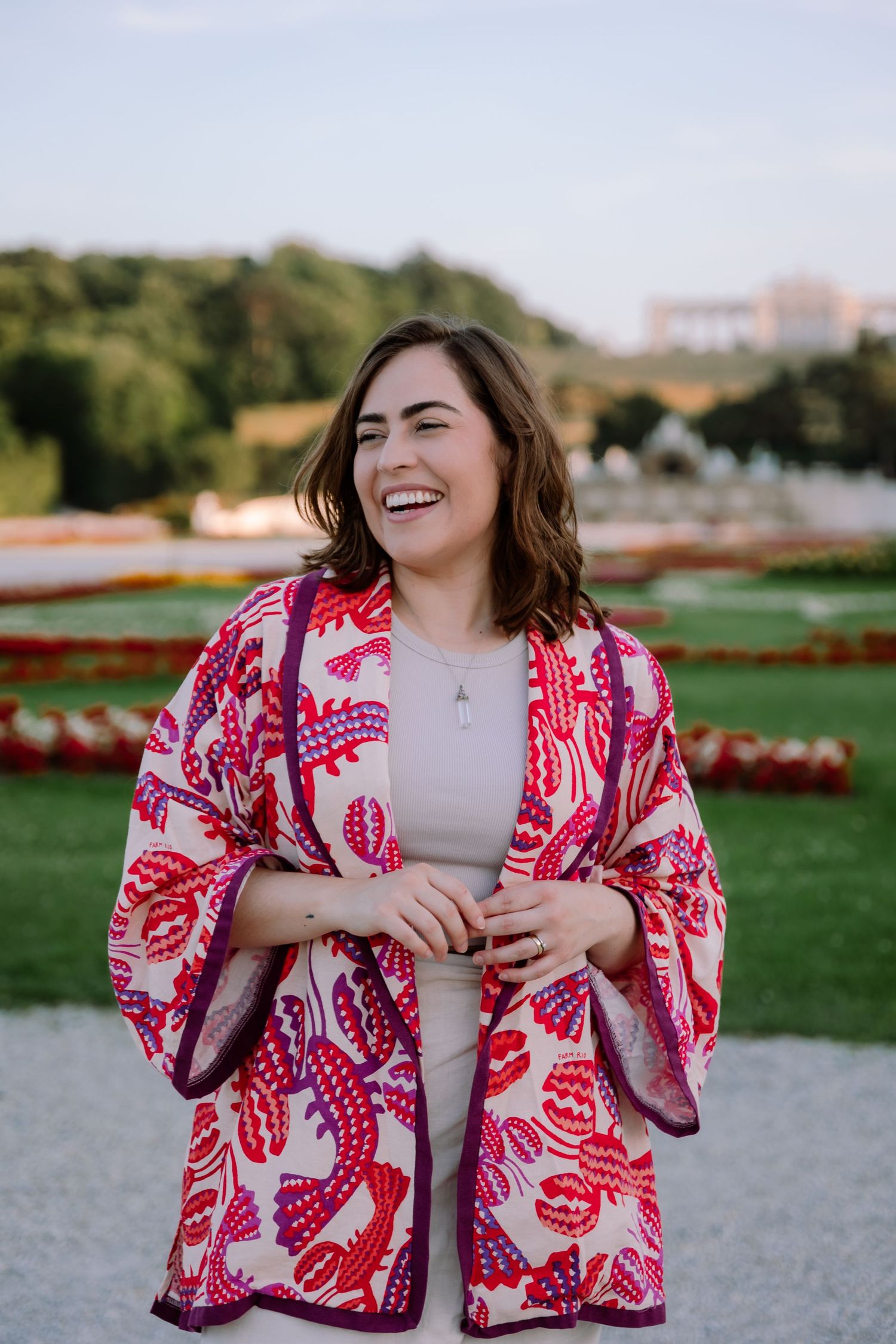 Couple photoshoot at Schonbrunn Palace in Vienna