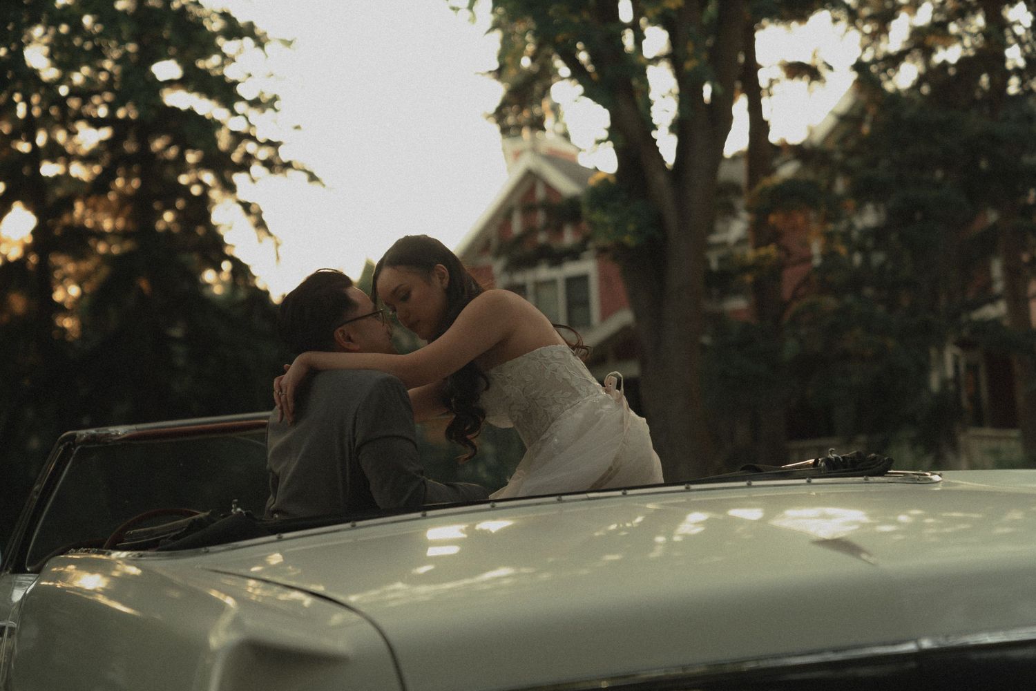 cinematic photographer, moody tones, storytelling photography, golden hour, emotional moments, natural light, editorial style, documentary w