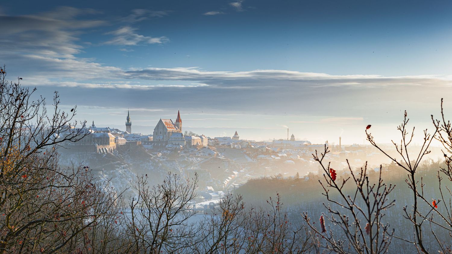 fotografie michal schneider foto photo photography znojmo landscape town mesto město mlha východní slunce vychod