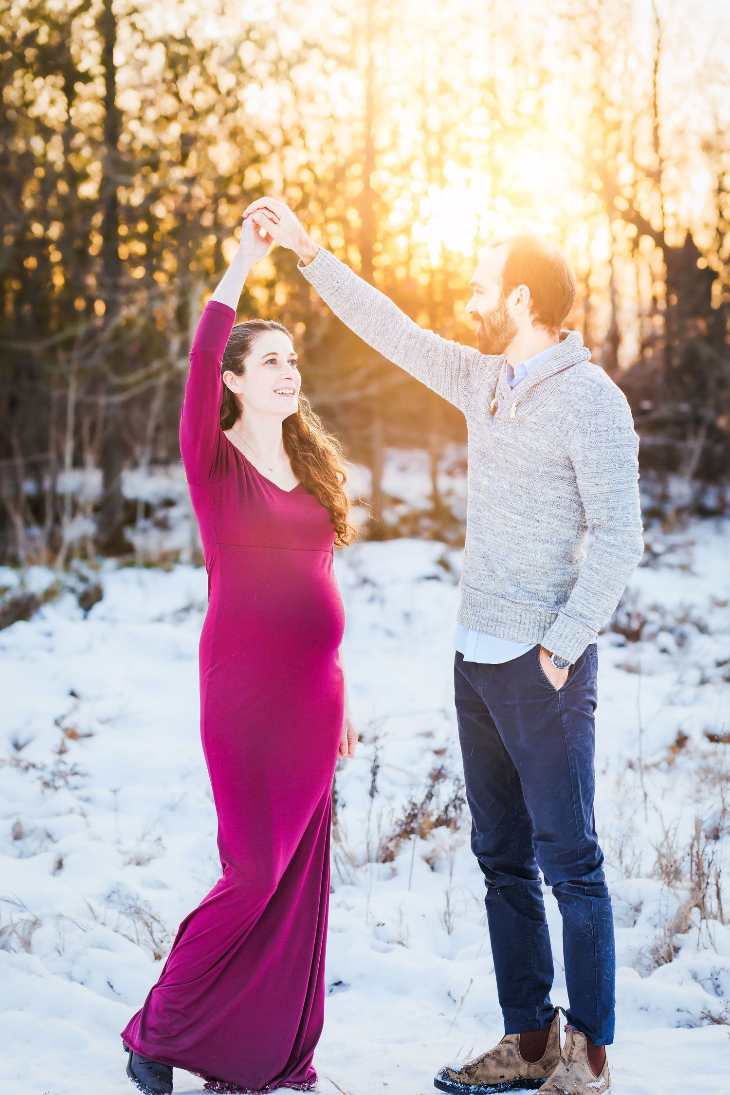 maternity portraits Ottawa indoor studio