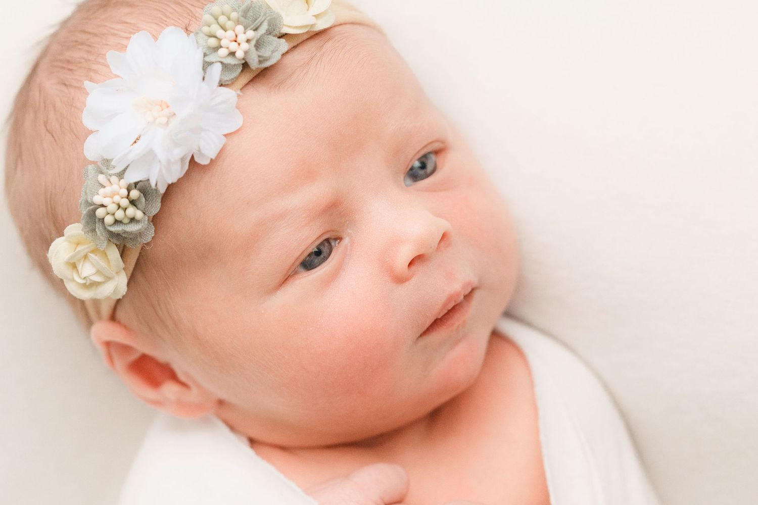 Ottawa newborn session in-home or studio