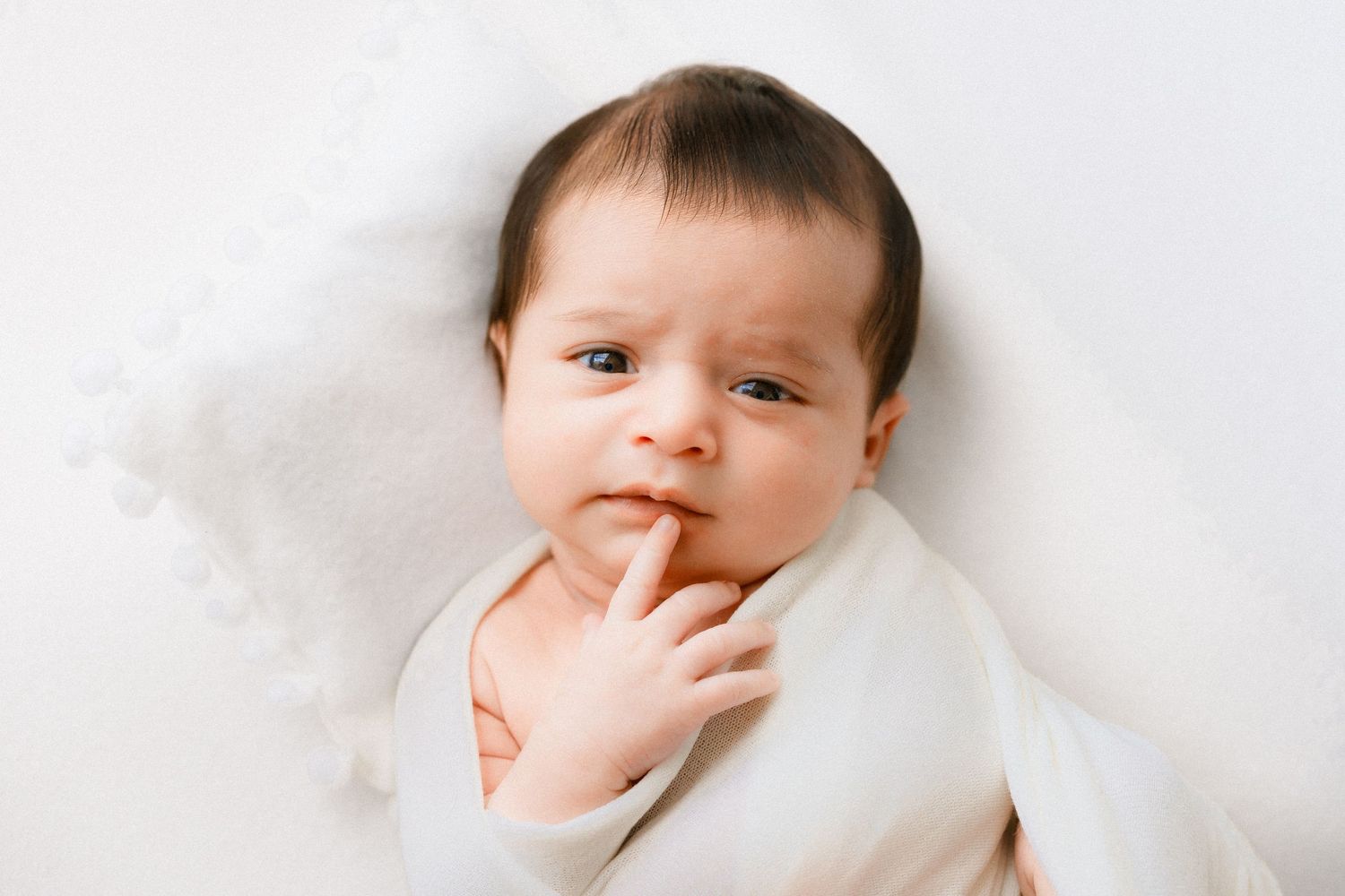 baby studio photography Ottawa in home