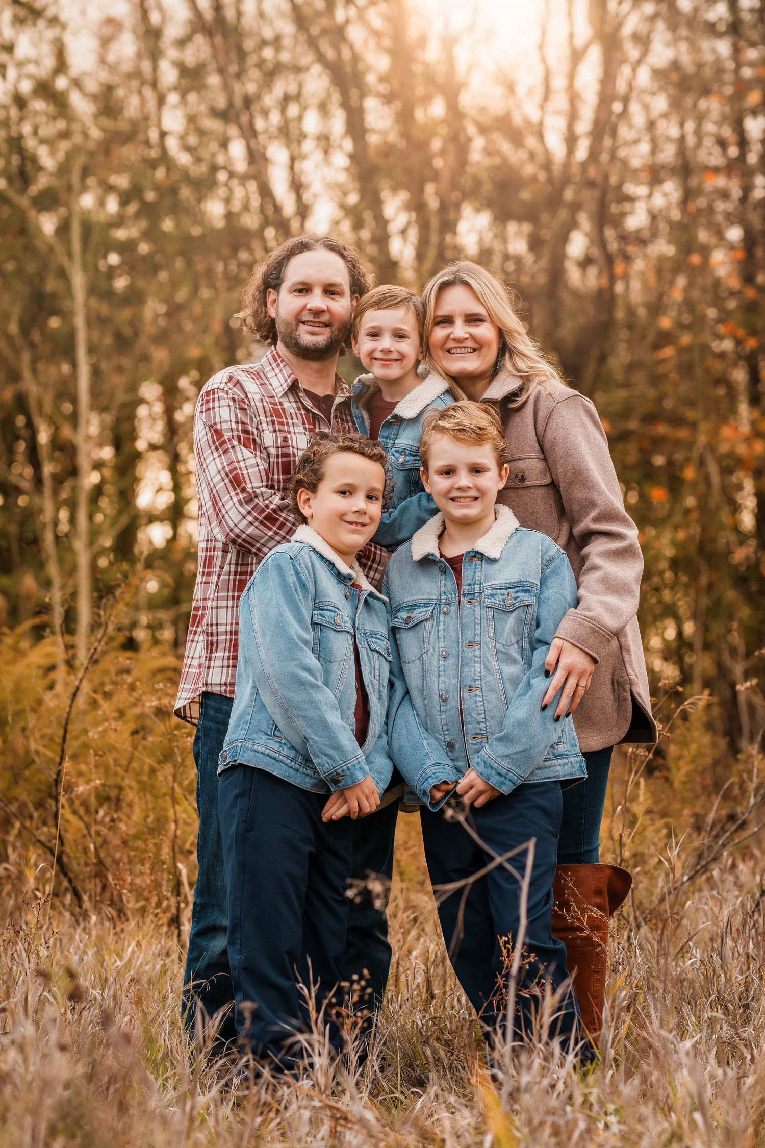 “Ottawa family portraits outdoor studio
