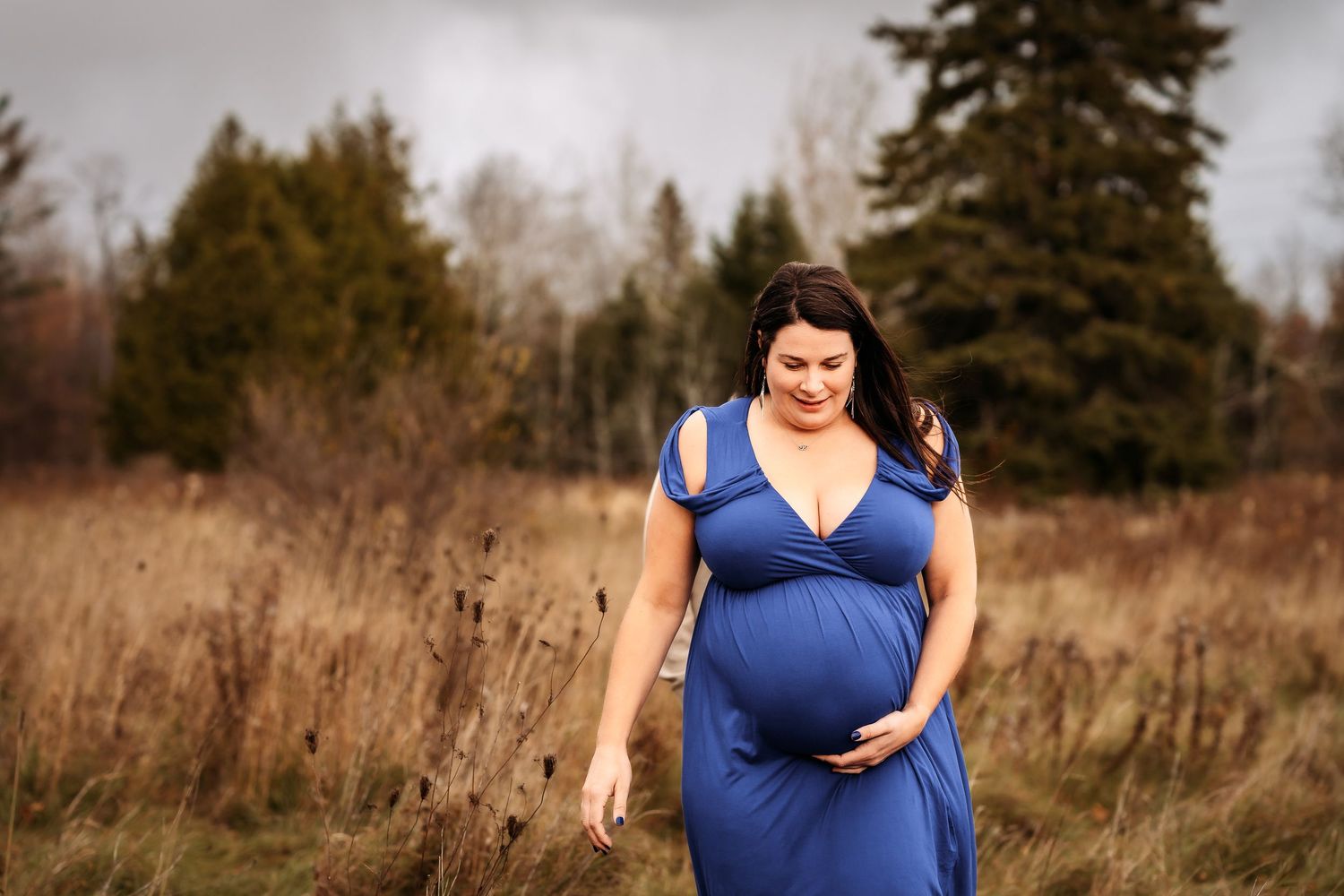 maternity portraits Ottawa indoor studio