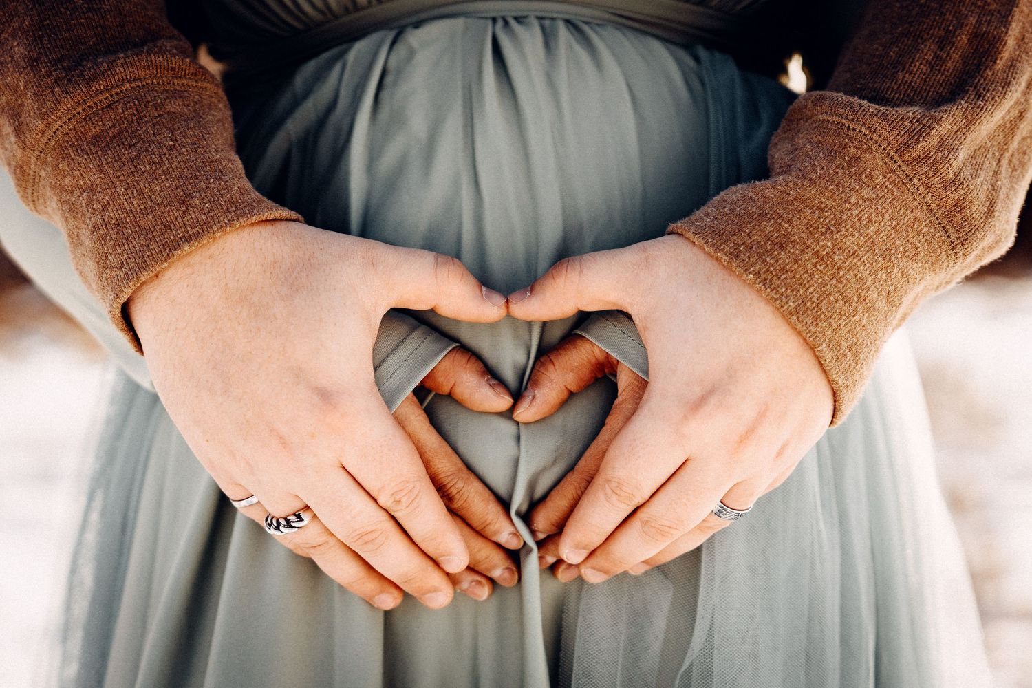 ottawa maternity photographer
